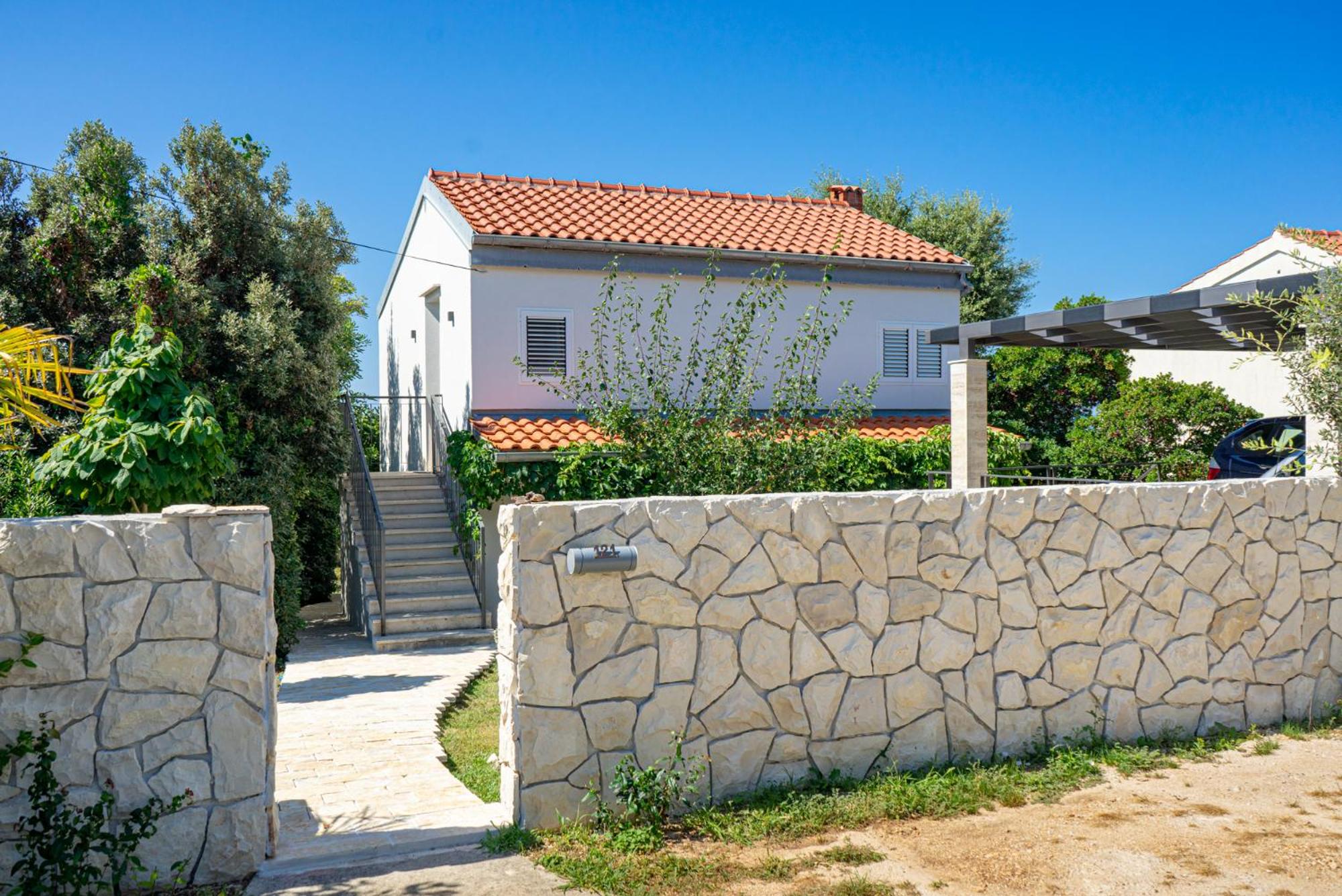 Apartman Fjaka