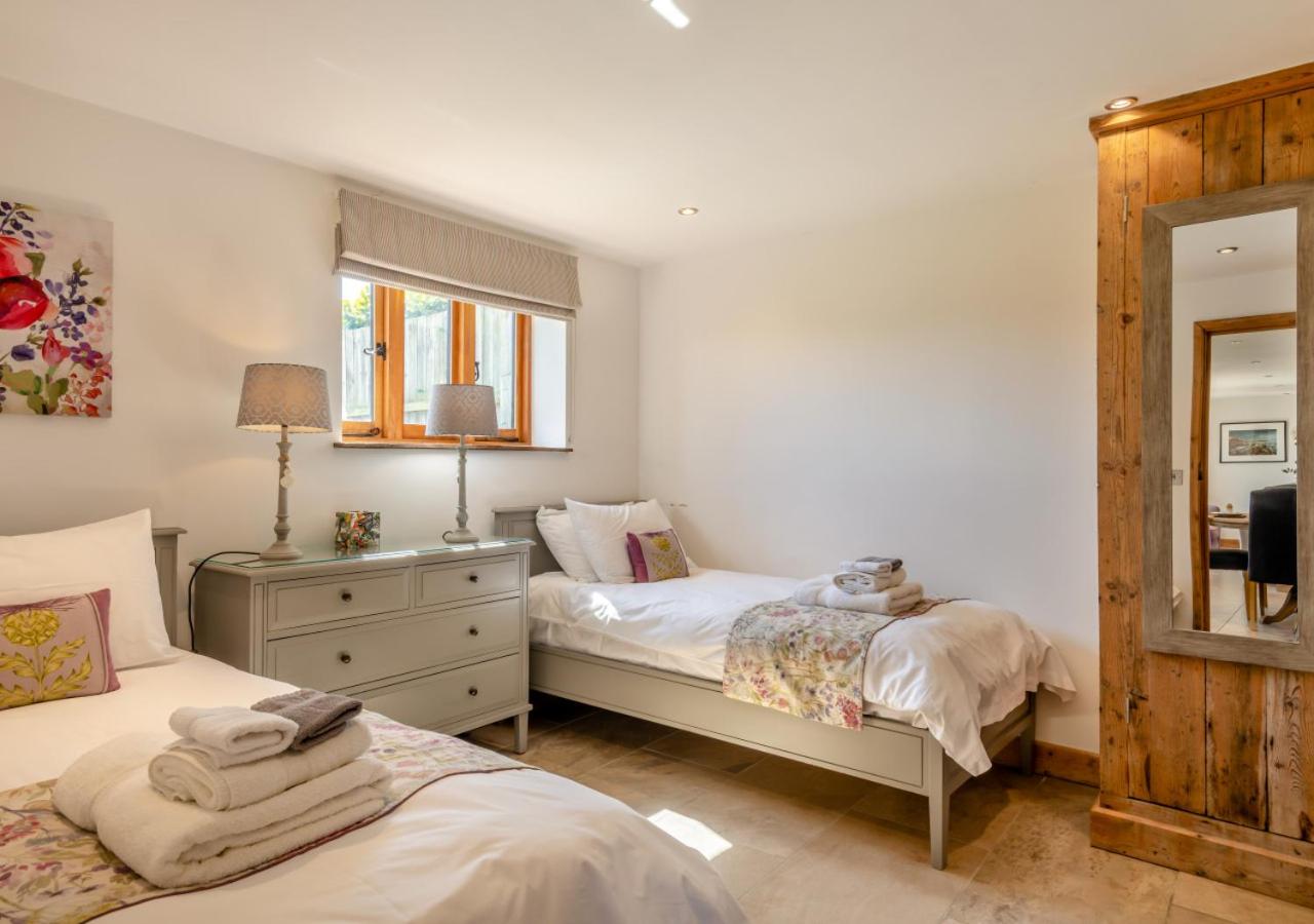 3 Bed in Lower Bodham oc-p29593