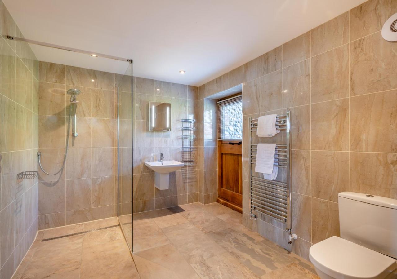 3 Bed in Lower Bodham oc-p29593