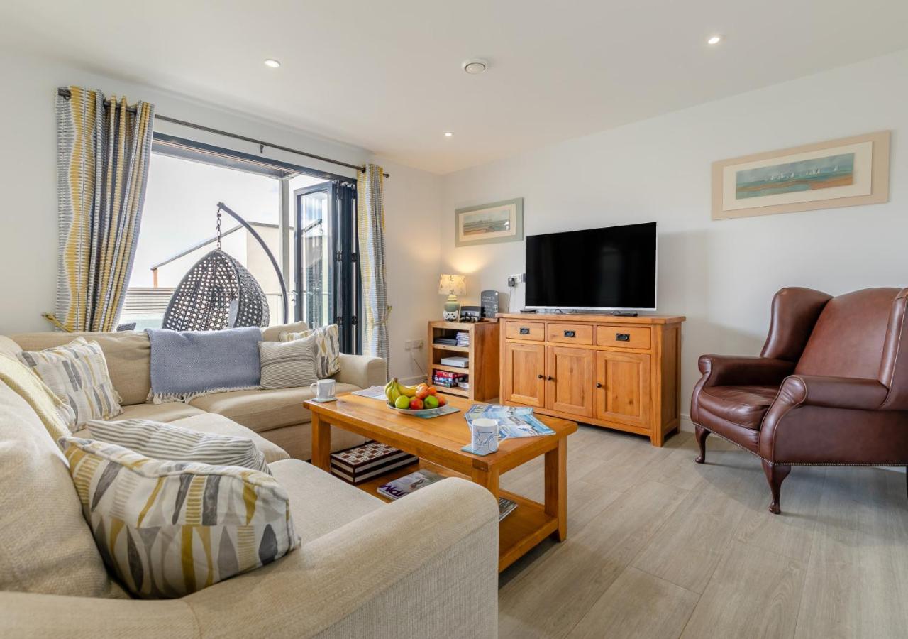 2 Bed in Woolacombe oc-s29616 view 2