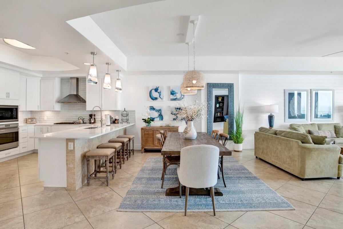 Oceanfront Gem with Hot Tub & Ocean View - Sleeps 11 view 5