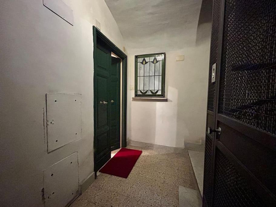 Elegant 3 bedrooms apartment Colosseum - San Giovanni