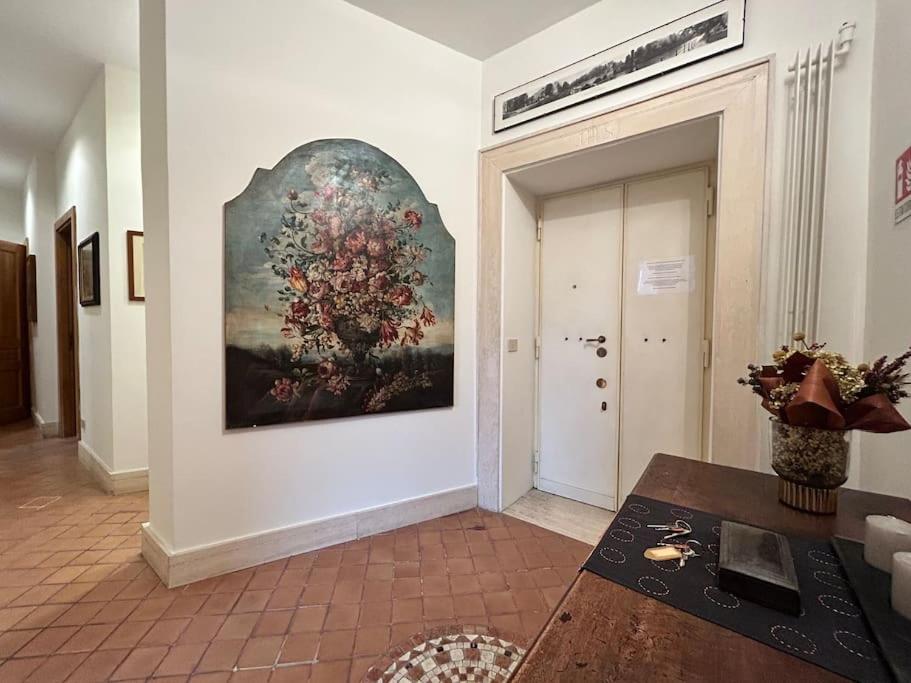 Elegant 3 bedrooms apartment Colosseum - San Giovanni