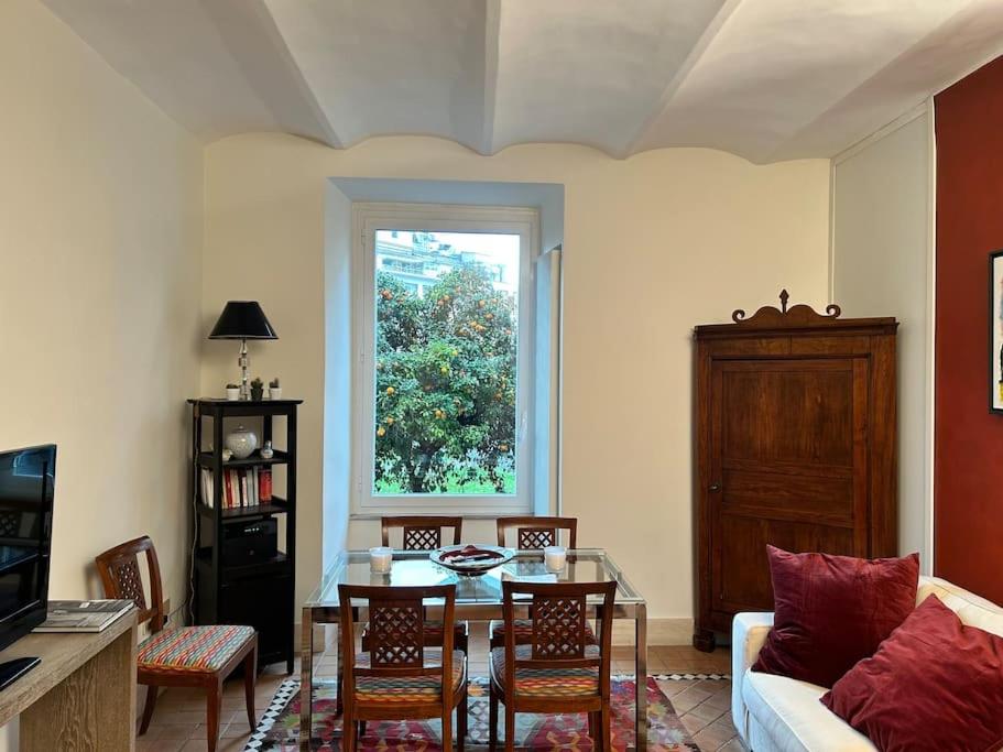 Elegant 3 bedrooms apartment Colosseum - San Giovanni