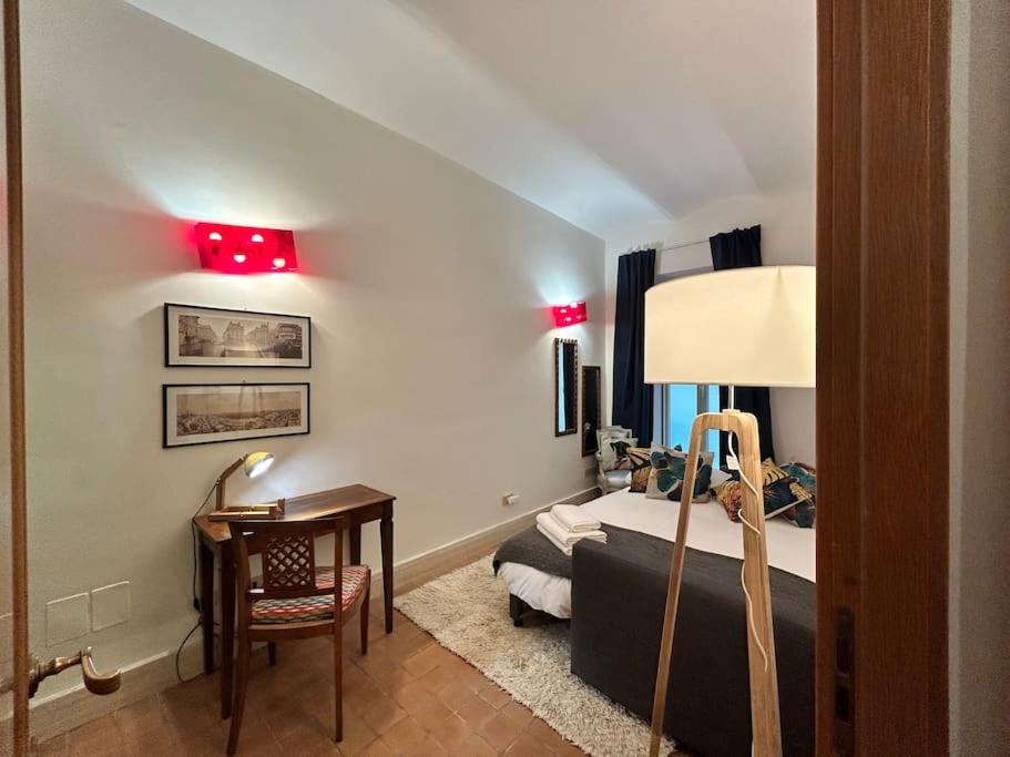 Elegant 3 bedrooms apartment Colosseum - San Giovanni