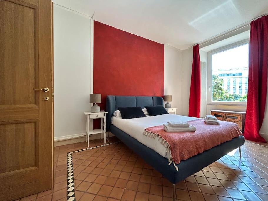 Elegant 3 bedrooms apartment Colosseum - San Giovanni
