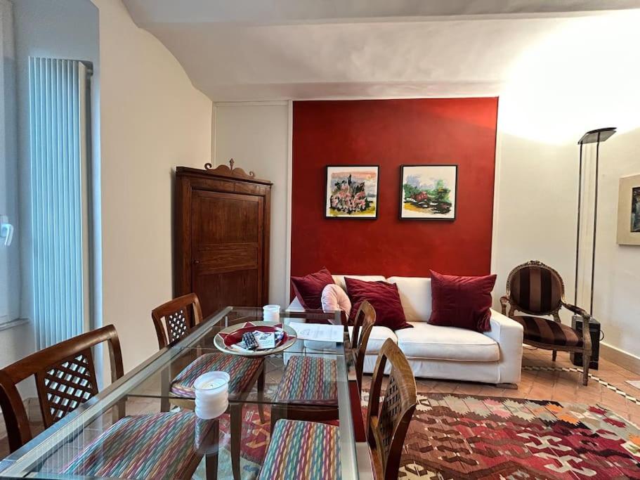 Elegant 3 bedrooms apartment Colosseum - San Giovanni