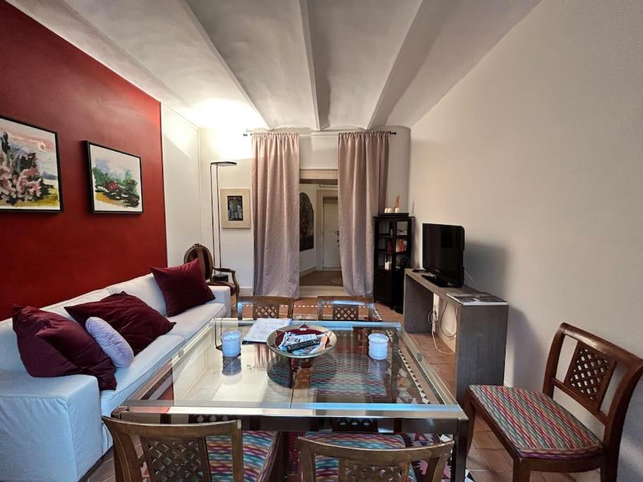 Elegant 3 bedrooms apartment Colosseum - San Giovanni