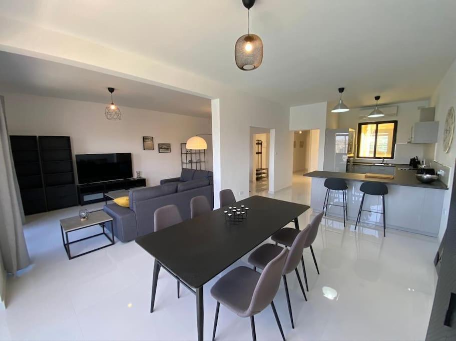 Sliema Gem with Spectacular Coastal Views view 2