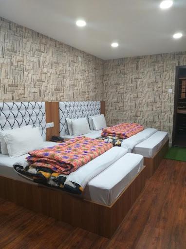 Hotel President pure vegetarian Dalhousie