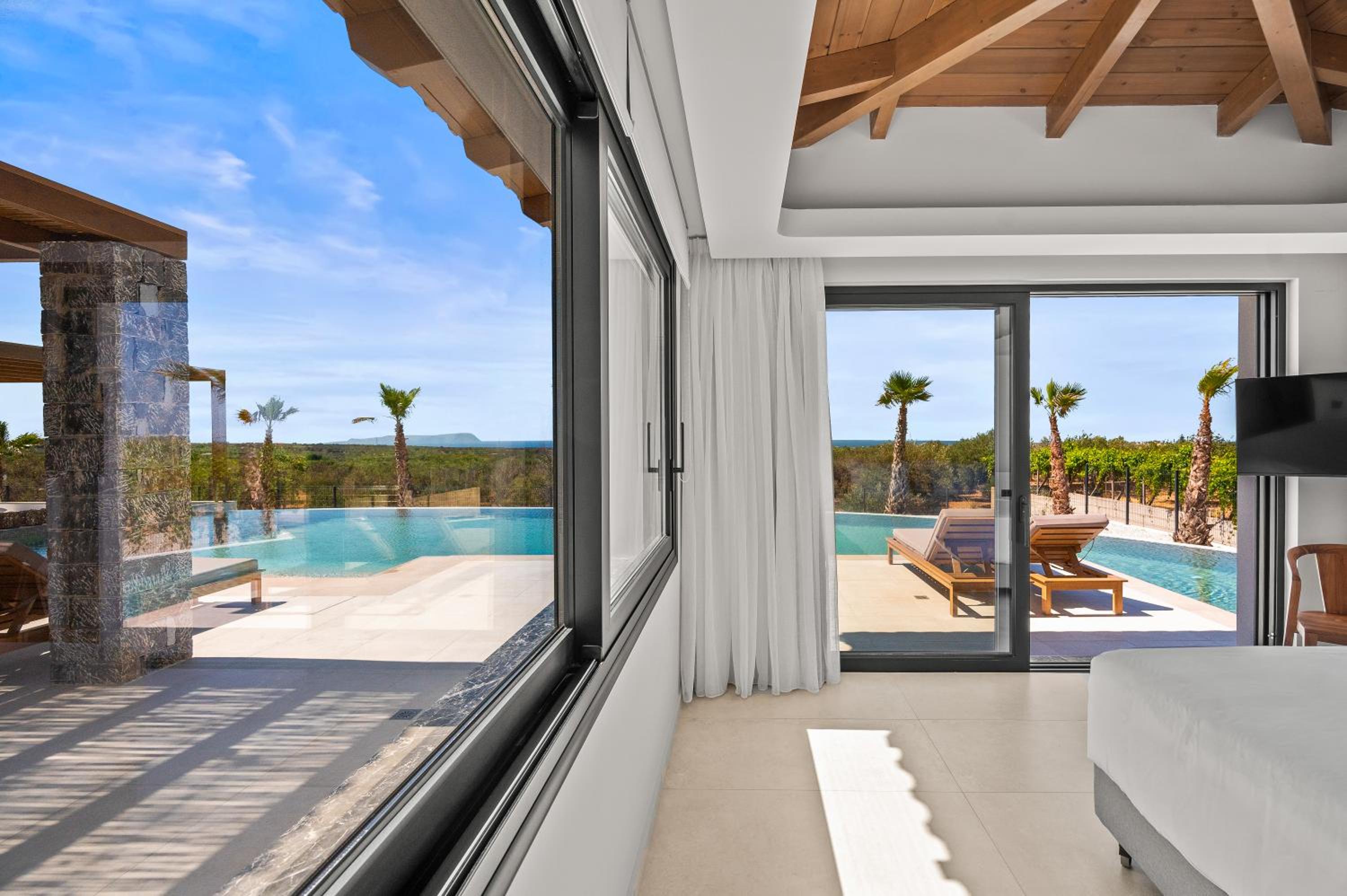 Aetheria & Aura Suites by Temma Villas