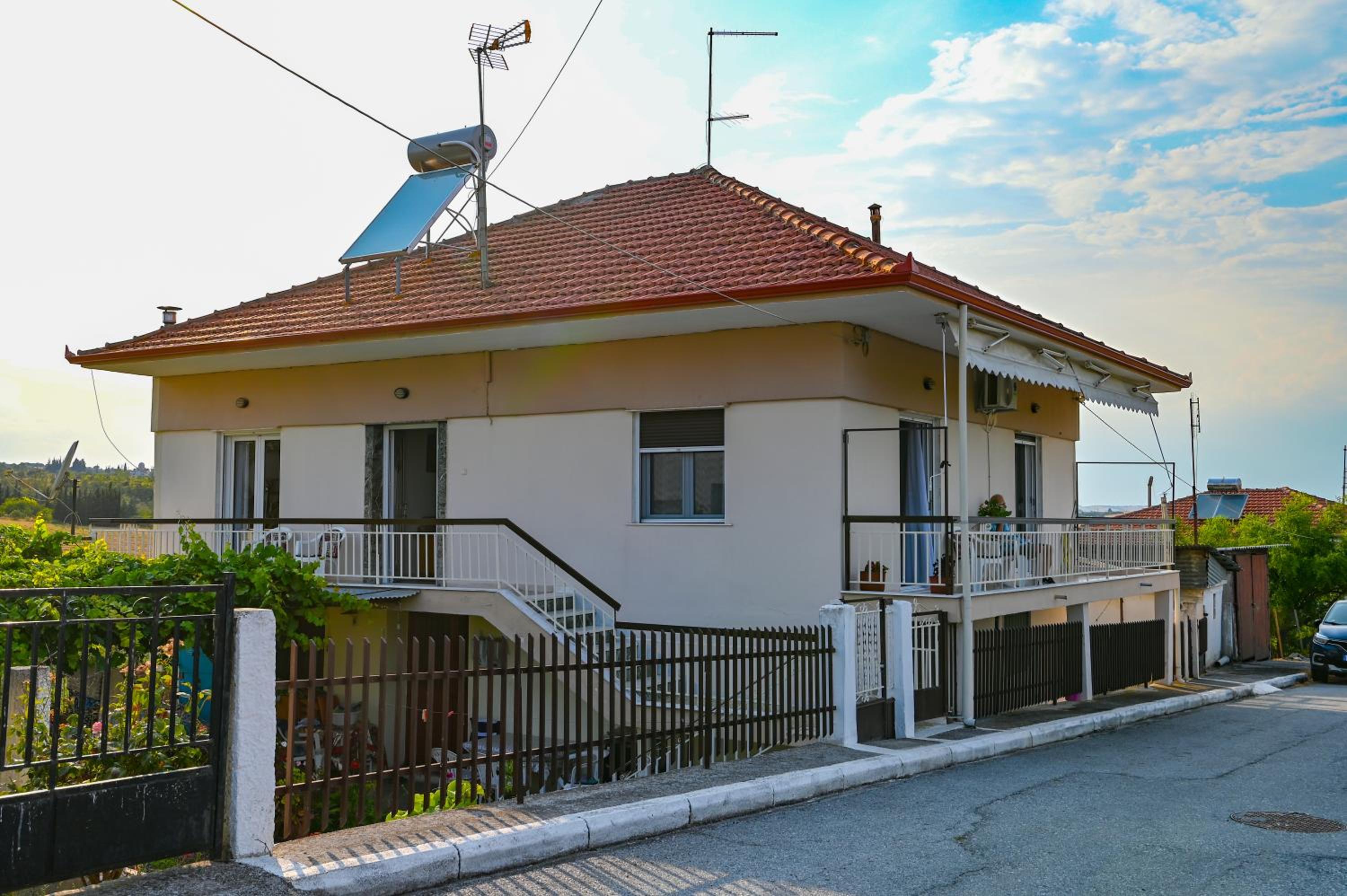 Methoni Sea View Olive House