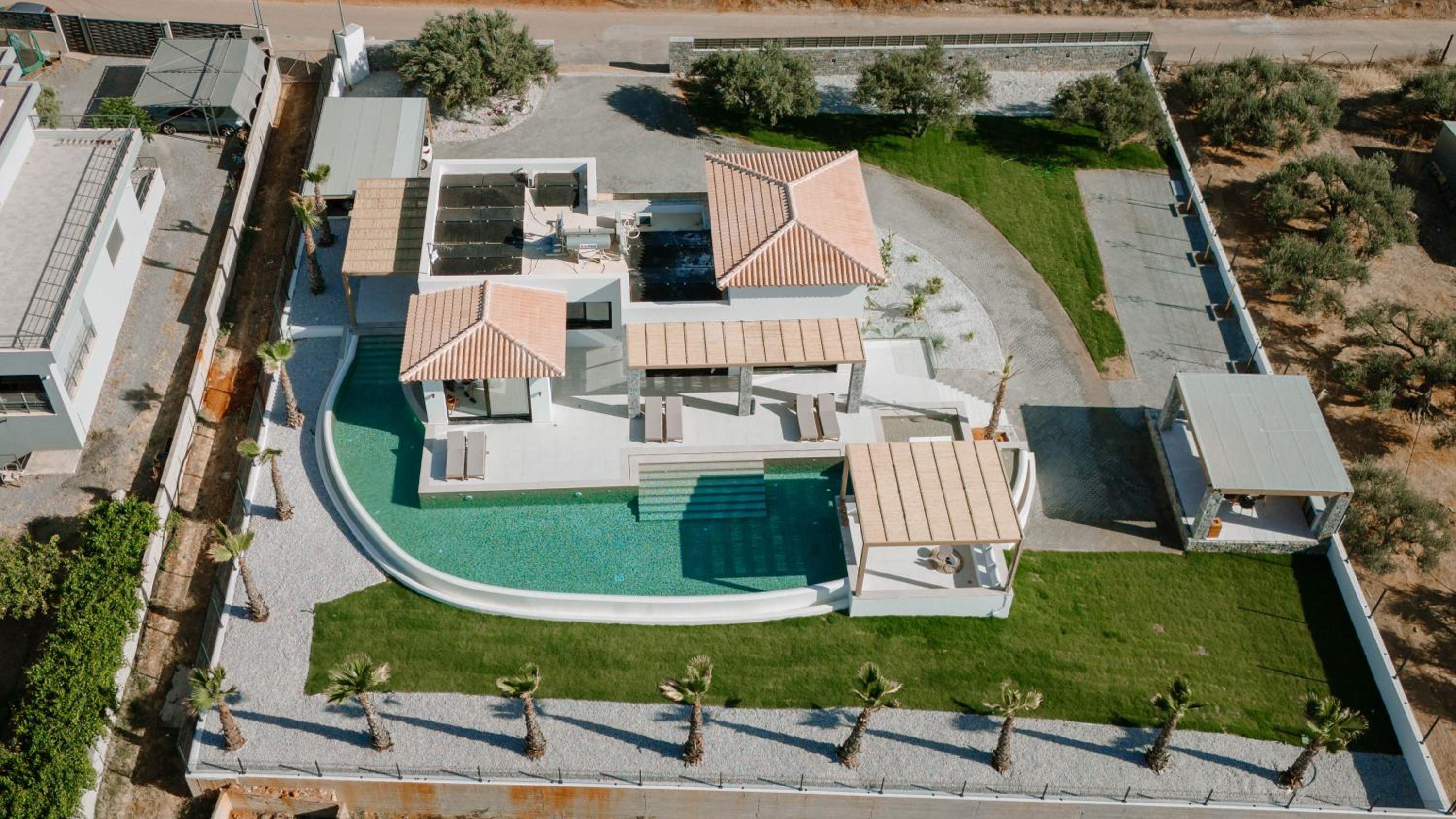 Aetheria & Aura Suites by Temma Villas