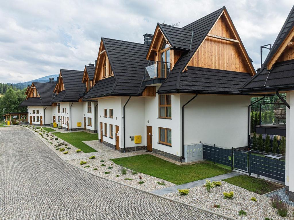 Księżycowe Apartamenty SPA - Mountain View by Golden Apartments