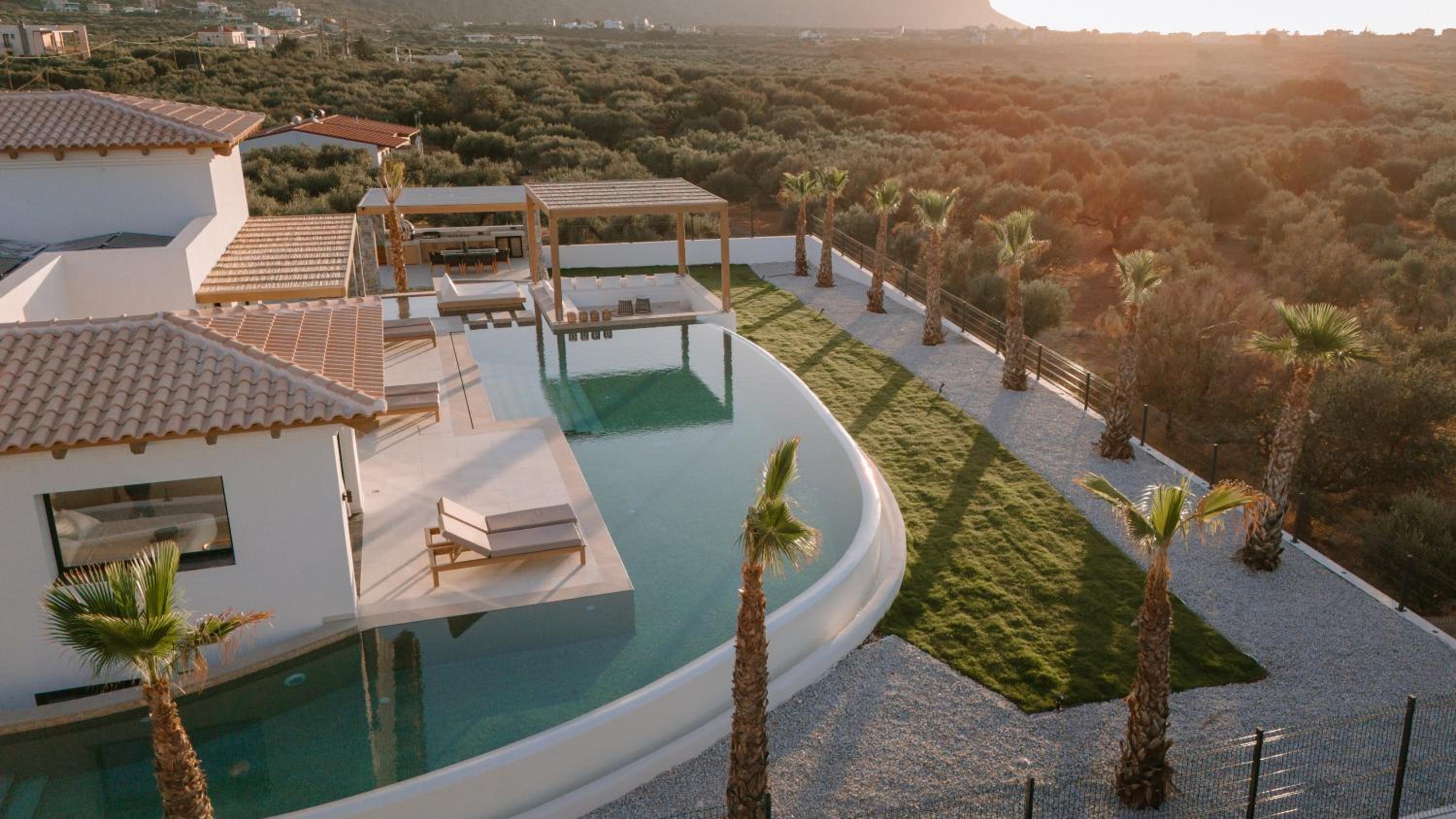 Aetheria & Aura Suites by Temma Villas