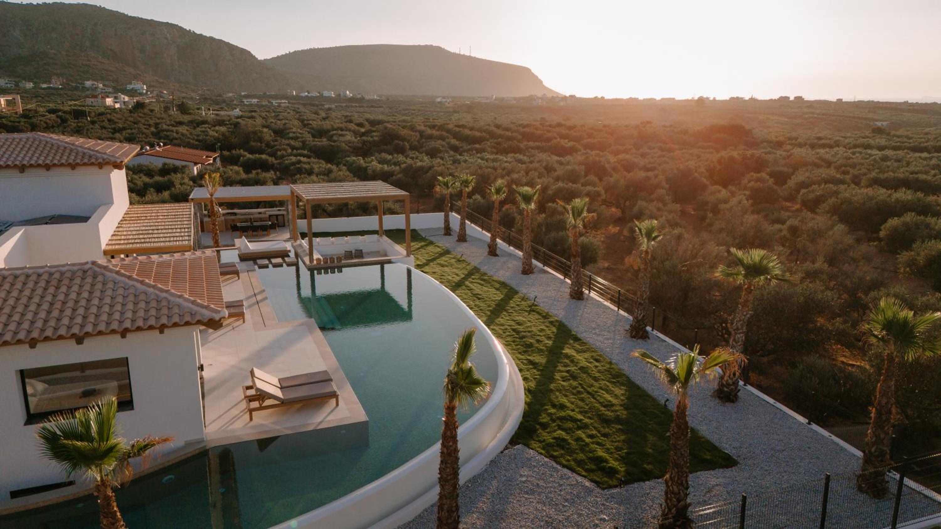 Aetheria & Aura Suites by Temma Villas