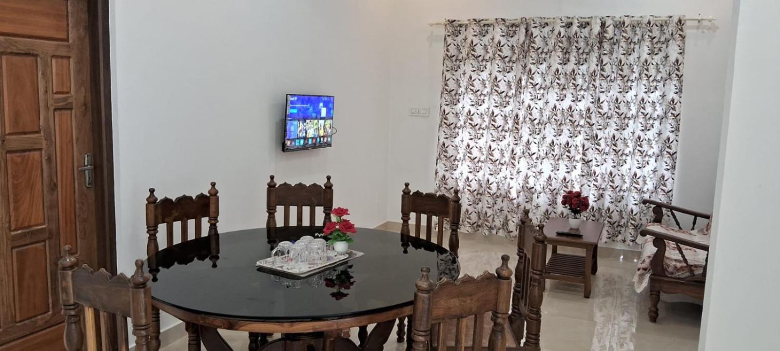 Rockland Holidays Ramakkalmettu