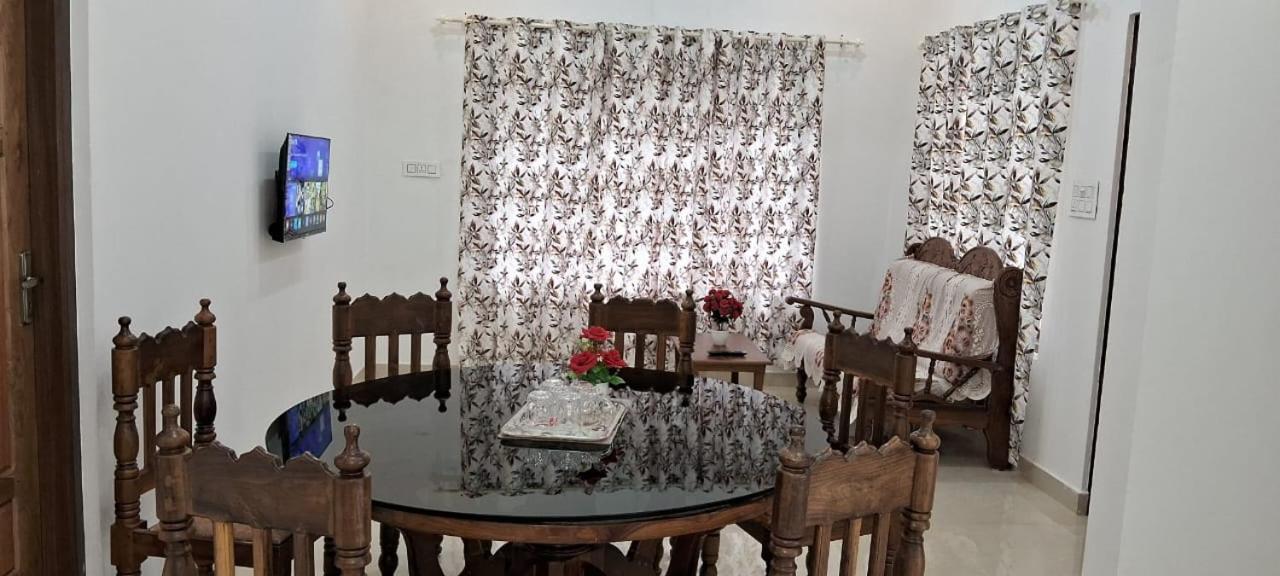 Rockland Holidays Ramakkalmettu