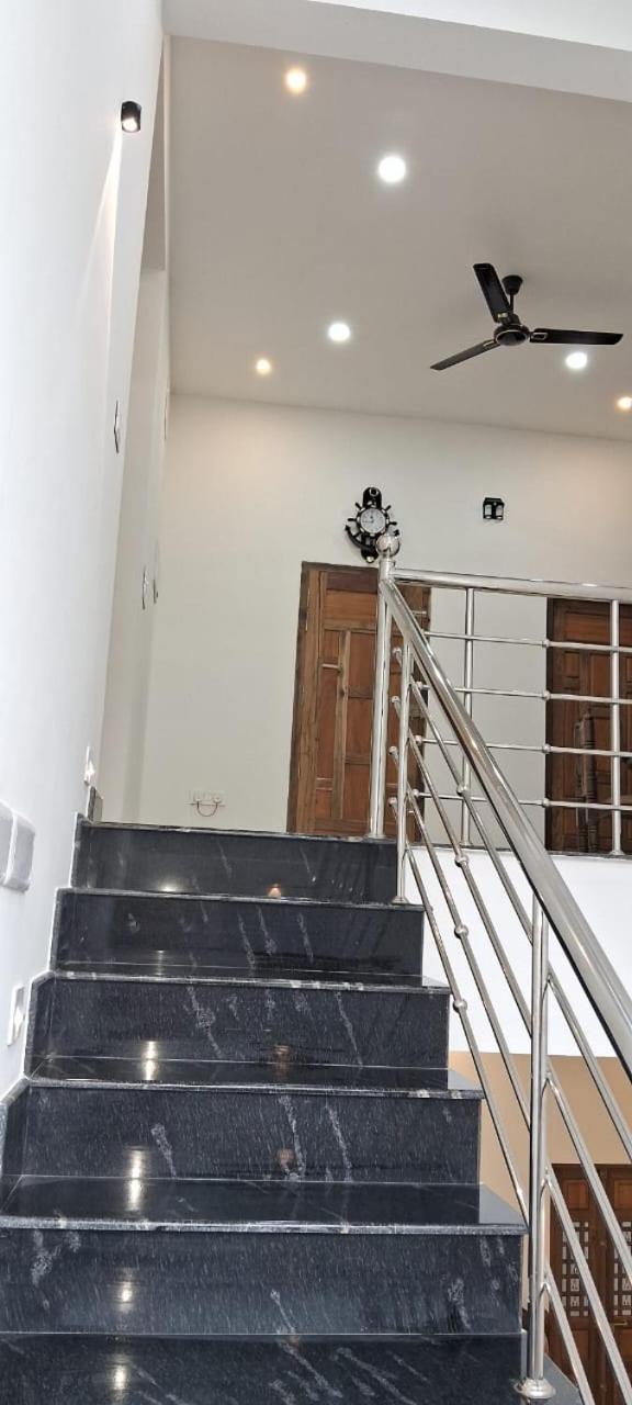 Rockland Holidays Ramakkalmettu