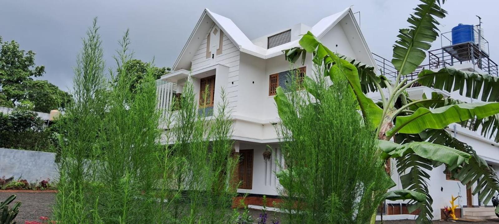 Rockland Holidays Ramakkalmettu