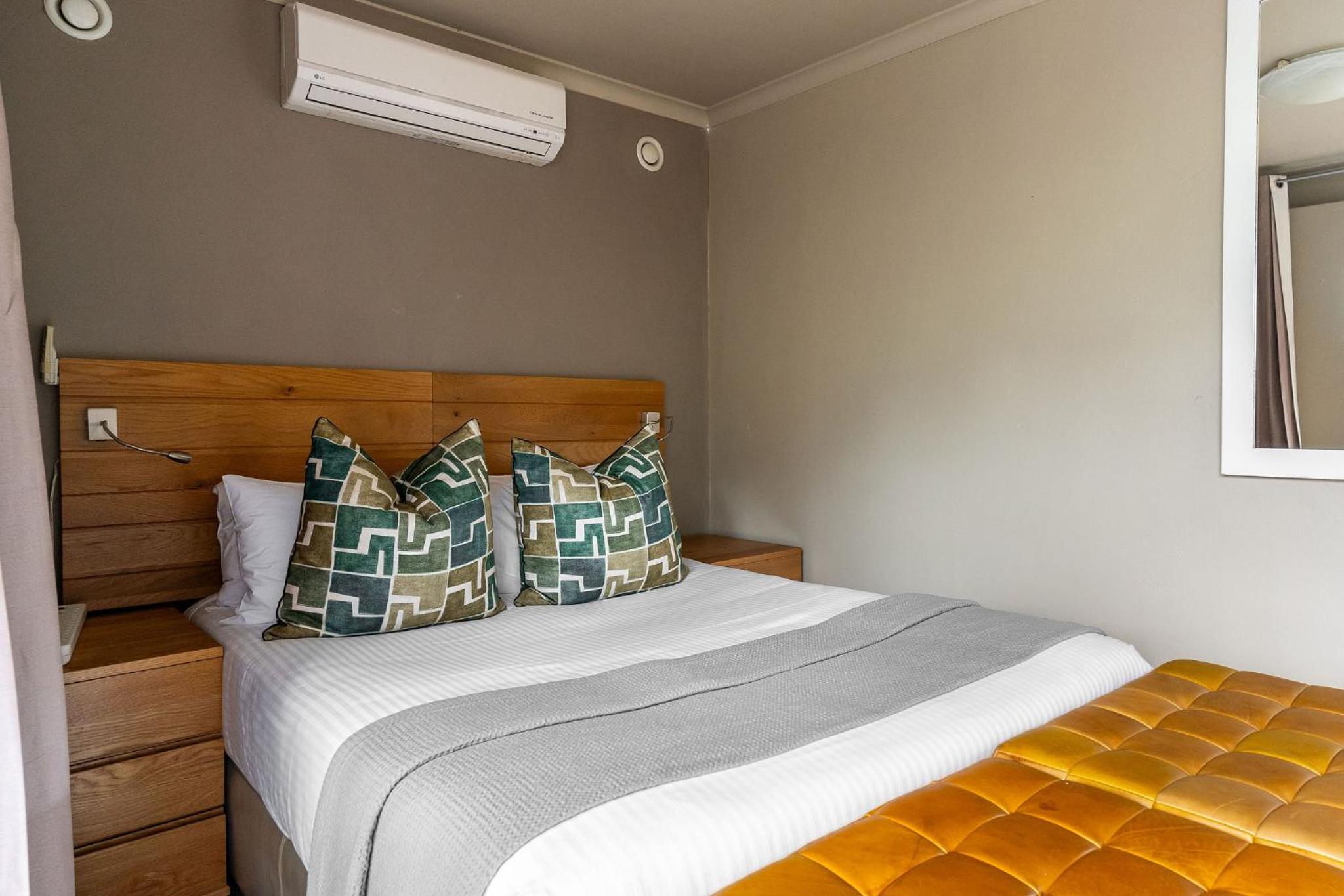Camps Bay Forest Pods