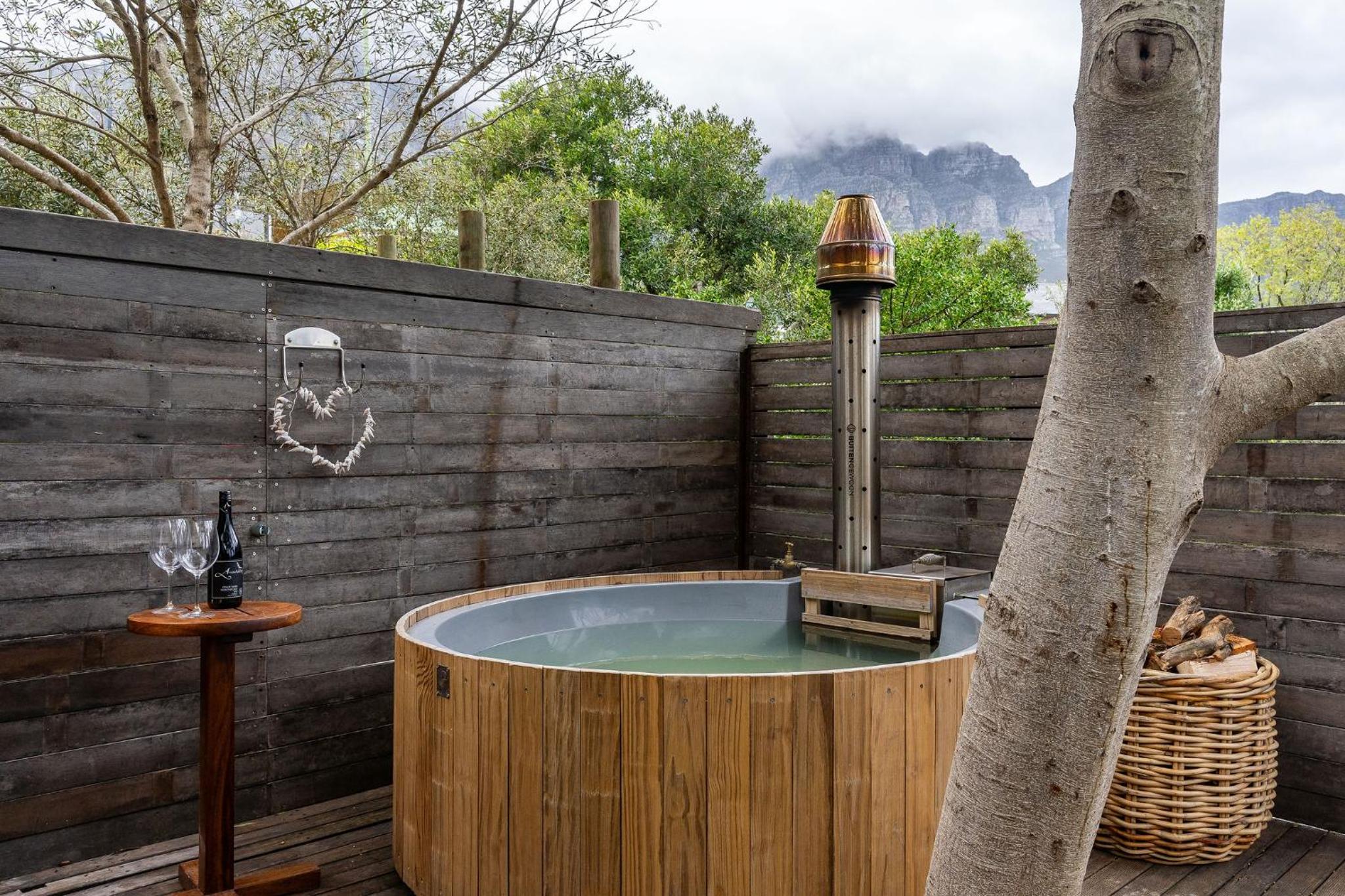 Camps Bay Forest Pods