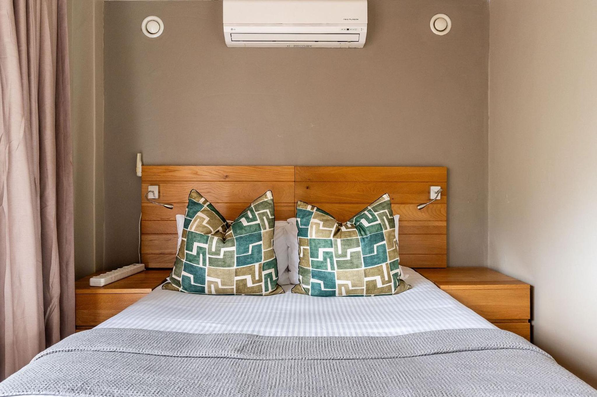 Camps Bay Forest Pods