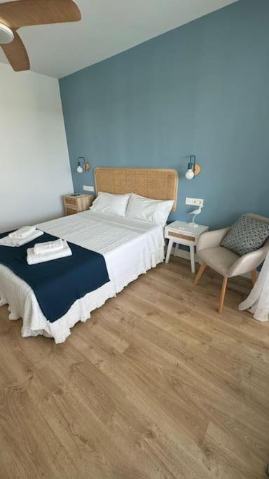 Apartamento con vistas al mar en Playa Granada