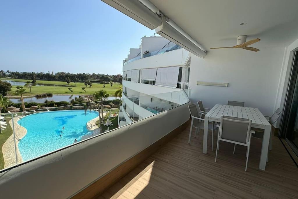 Apartamento con vistas al mar en Playa Granada
