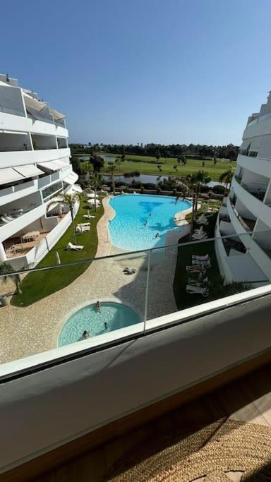 Apartamento con vistas al mar en Playa Granada