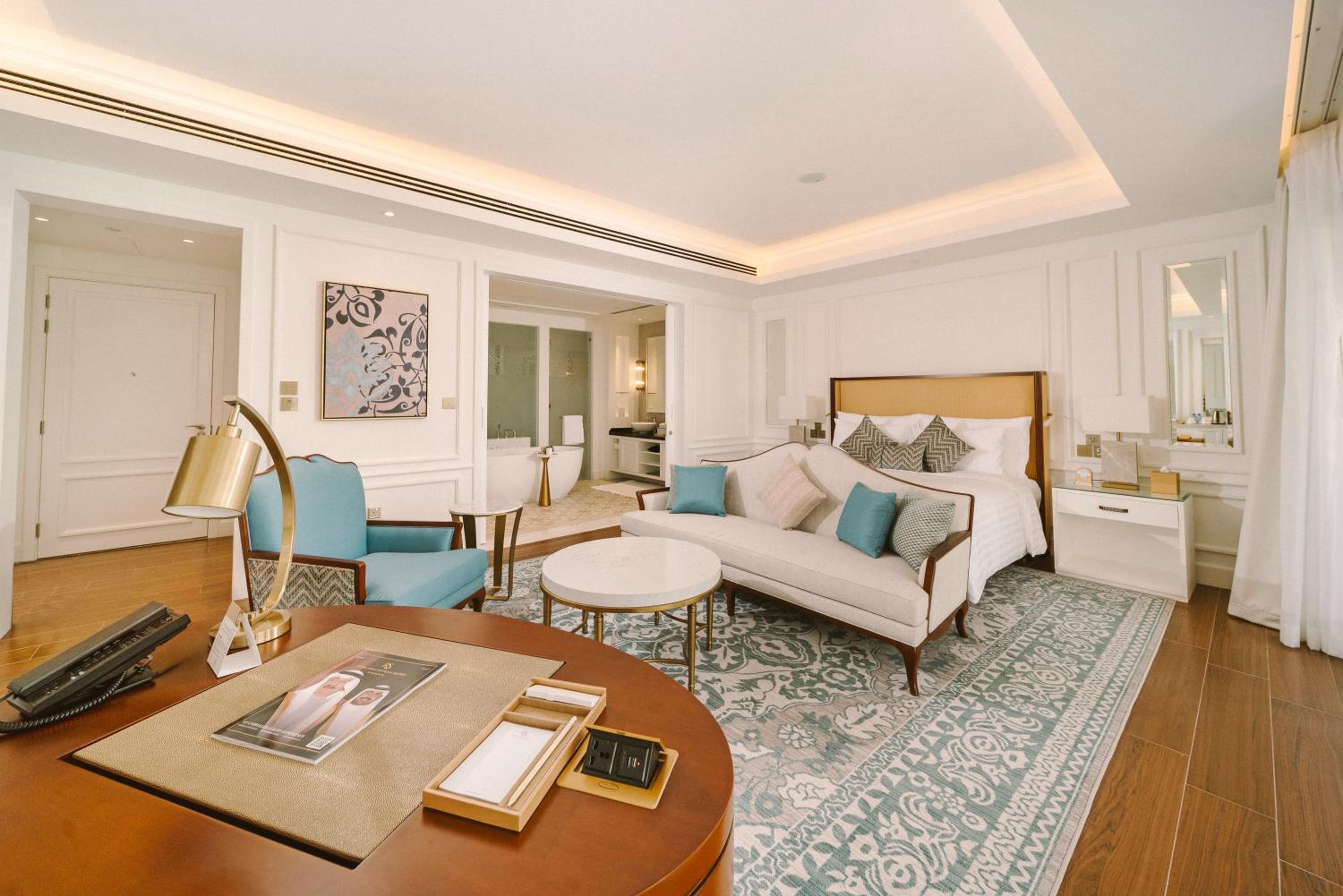 Royal Saray Resort