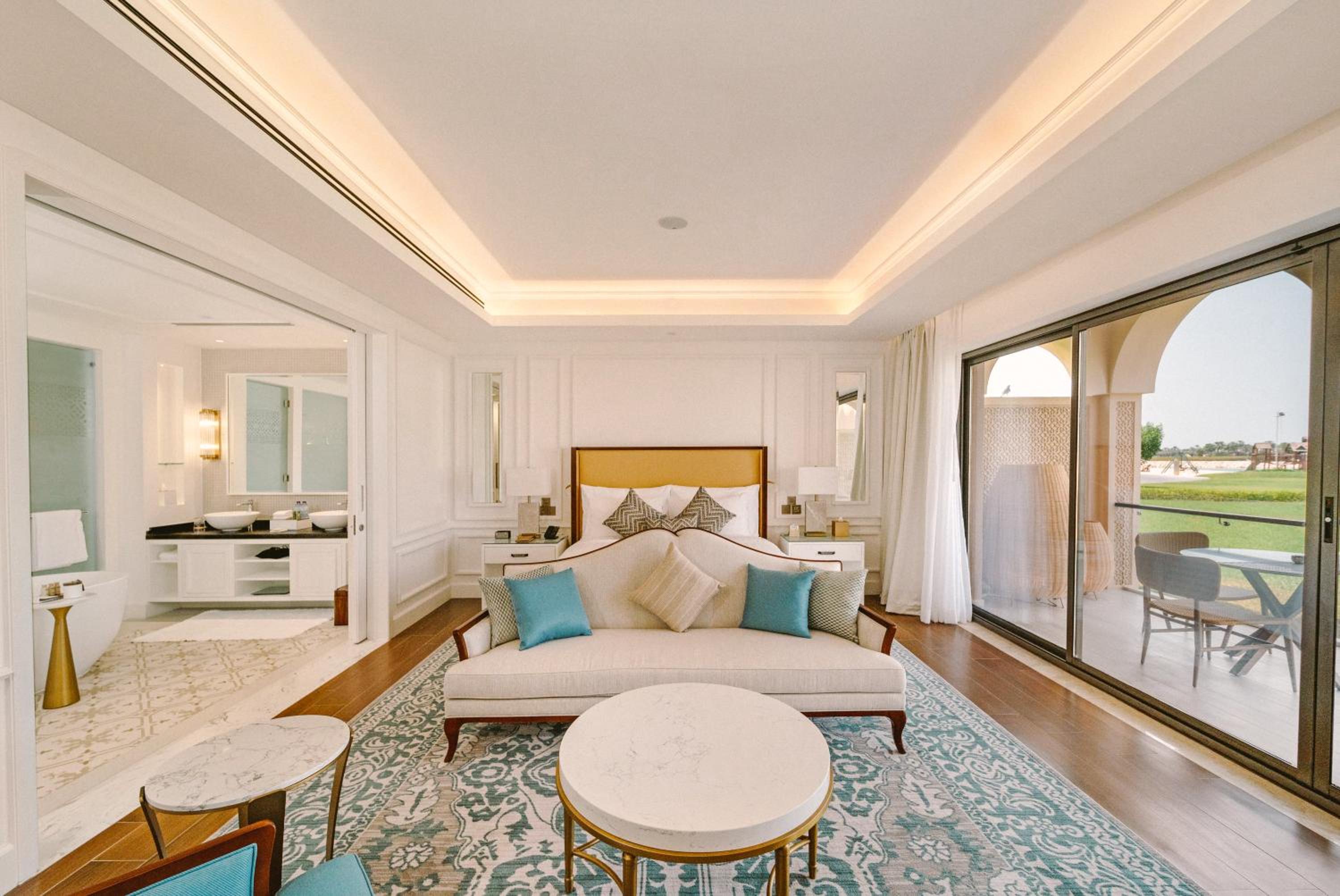 Royal Saray Resort