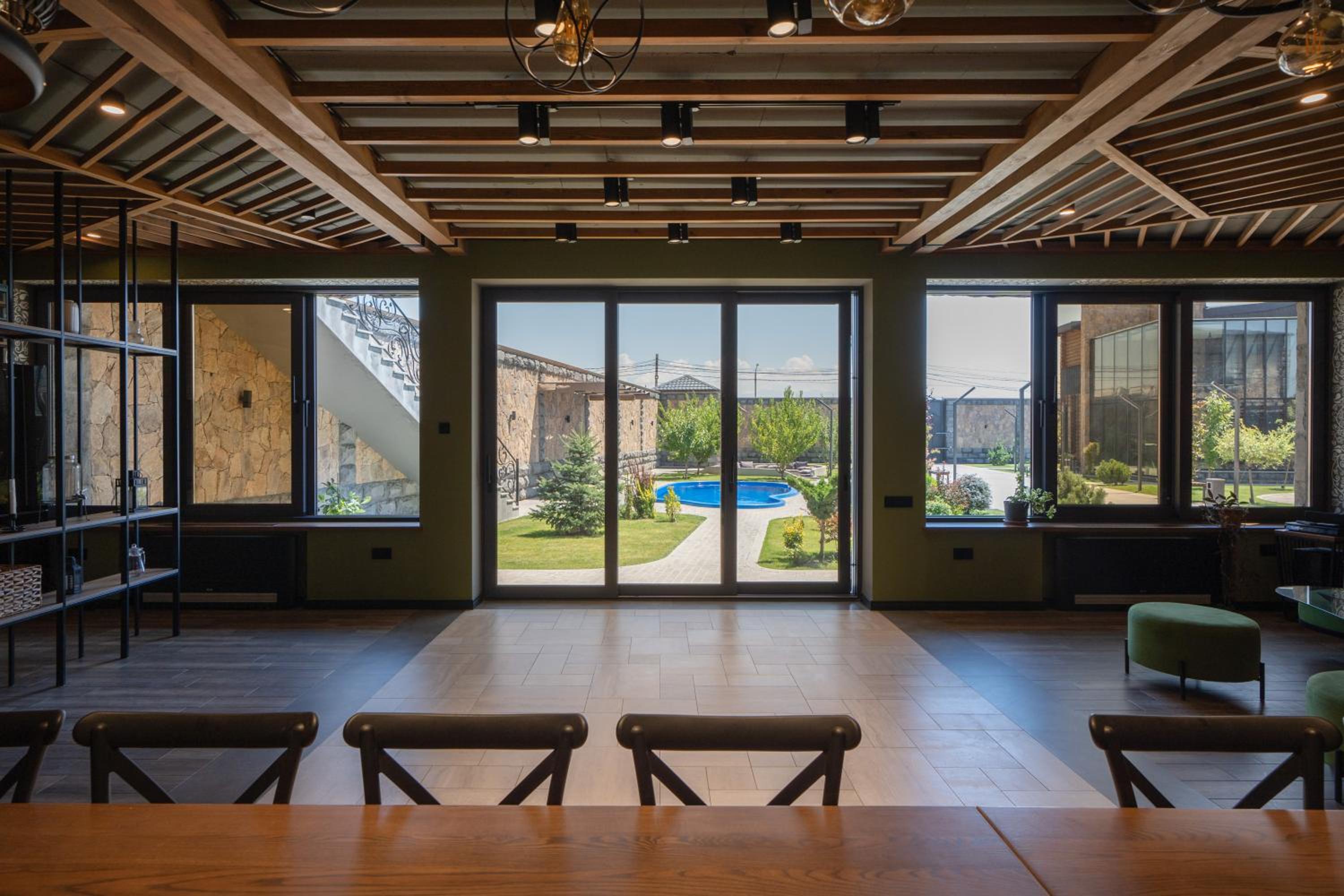 RIS Signature Villa Zovuni