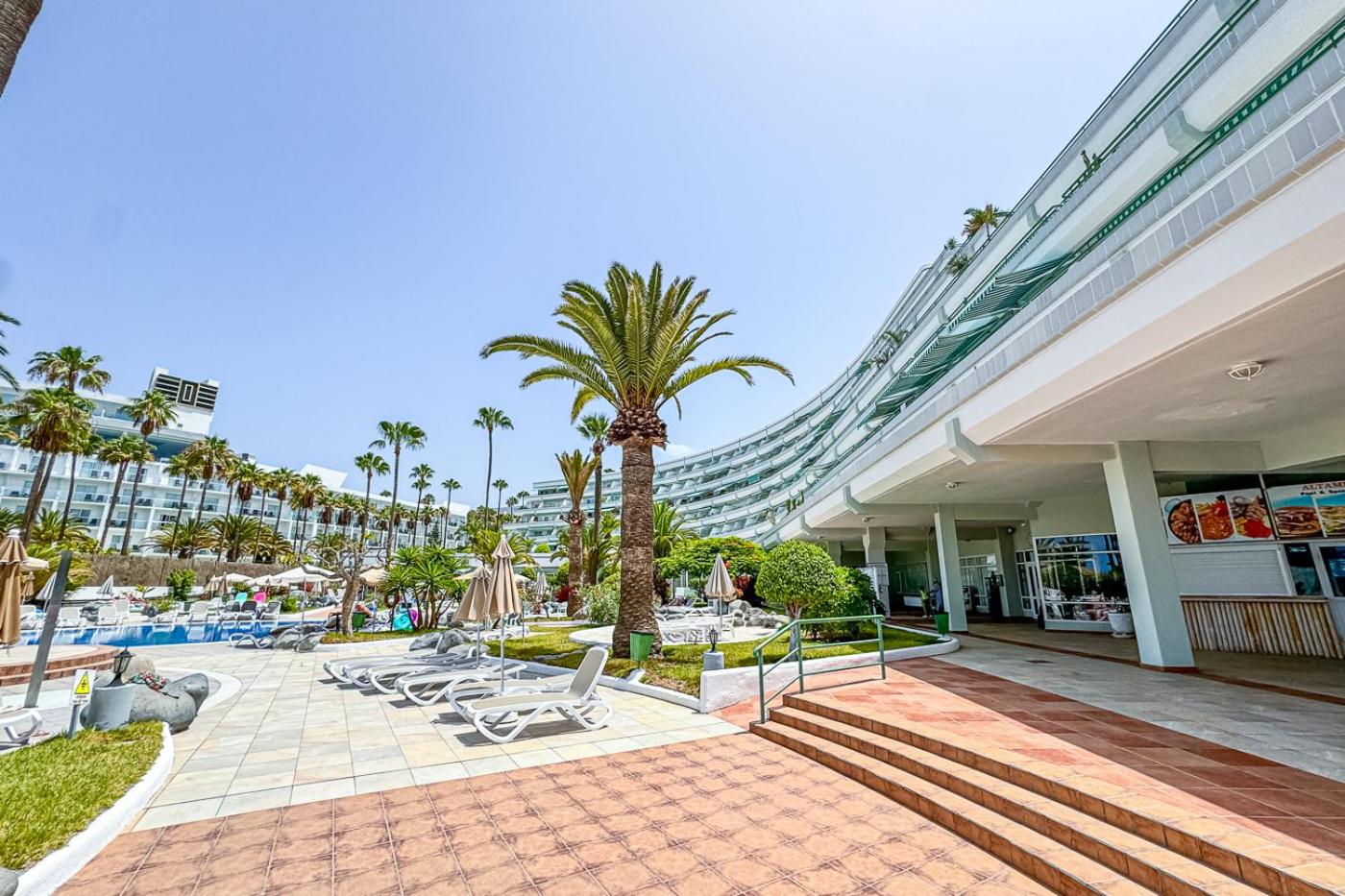 Apartment in beachfront complex in El Duque area, Costa Adeje view 5