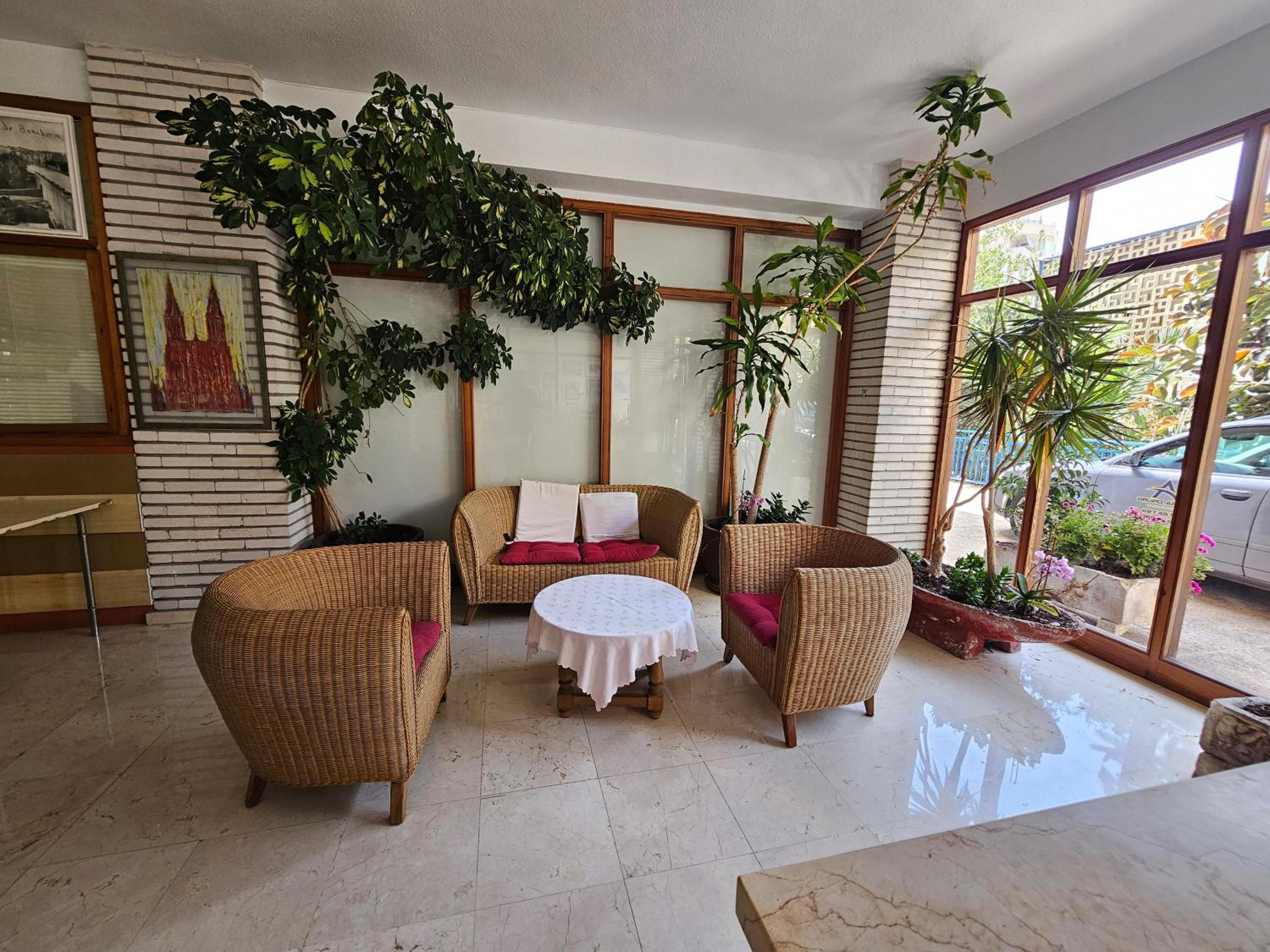 lounge