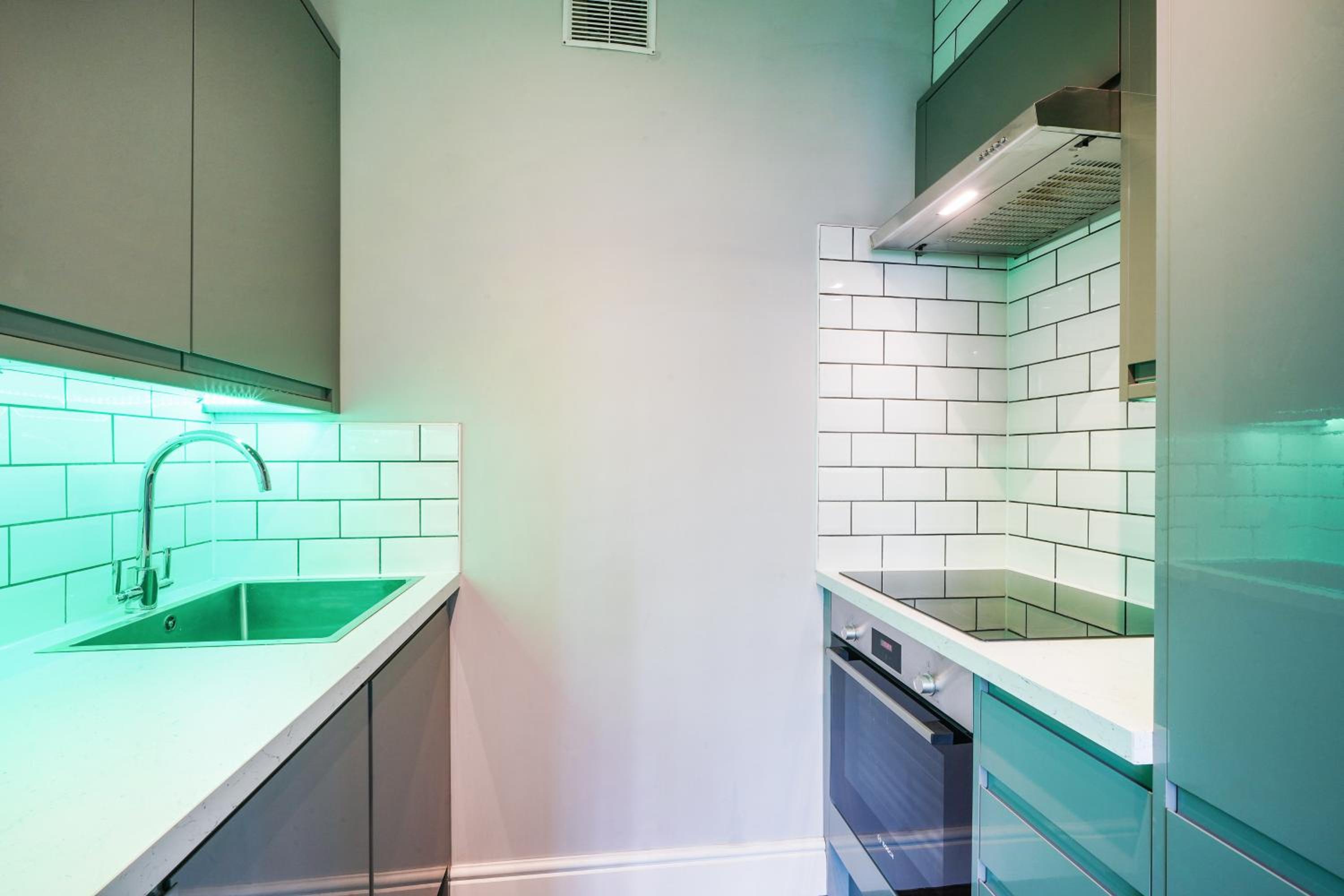 Park Lane Apartment