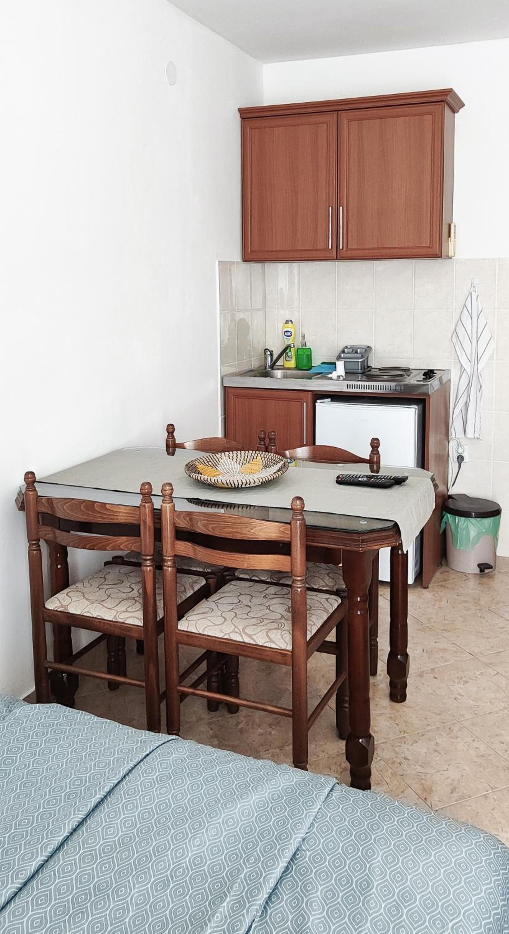 Zlatni Pijesak - Apartmani Čanj