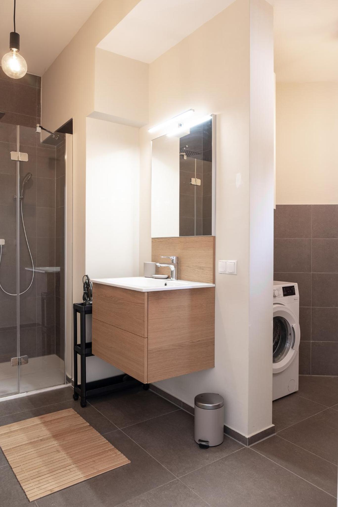 Luxury Stay in City Center with terrace
