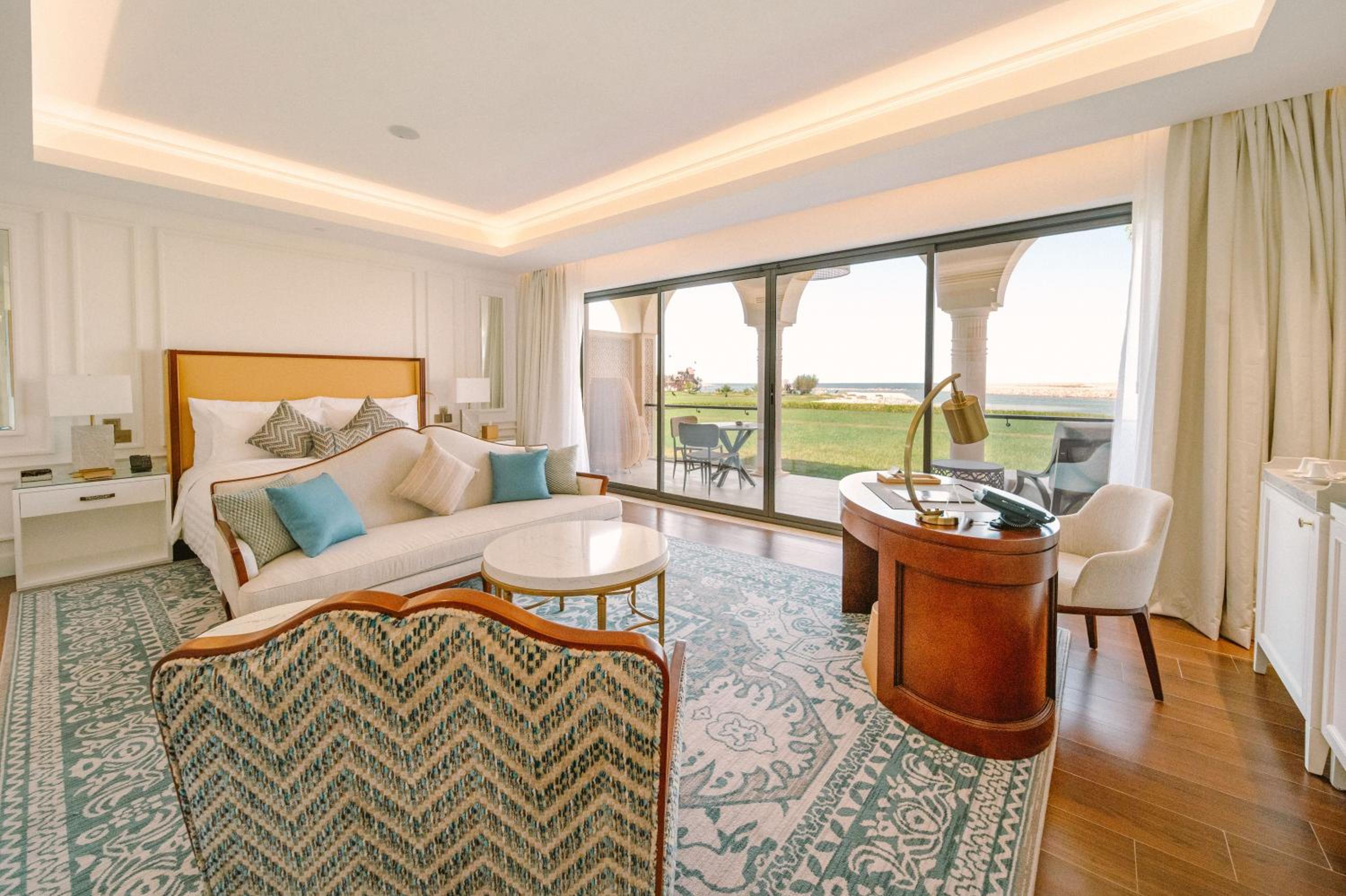 Royal Saray Resort