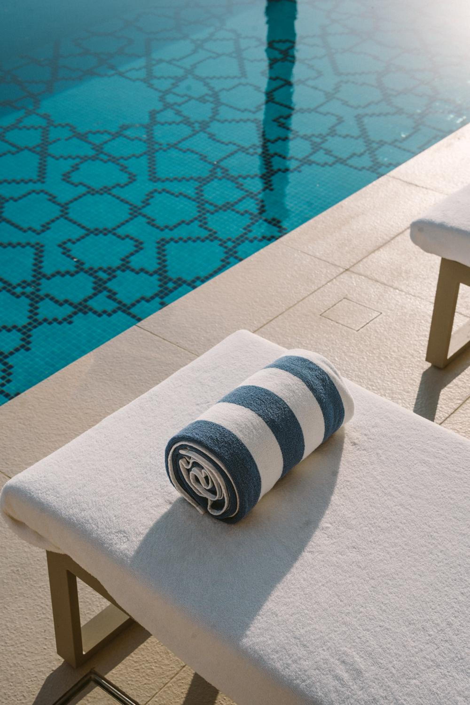 Royal Saray Resort