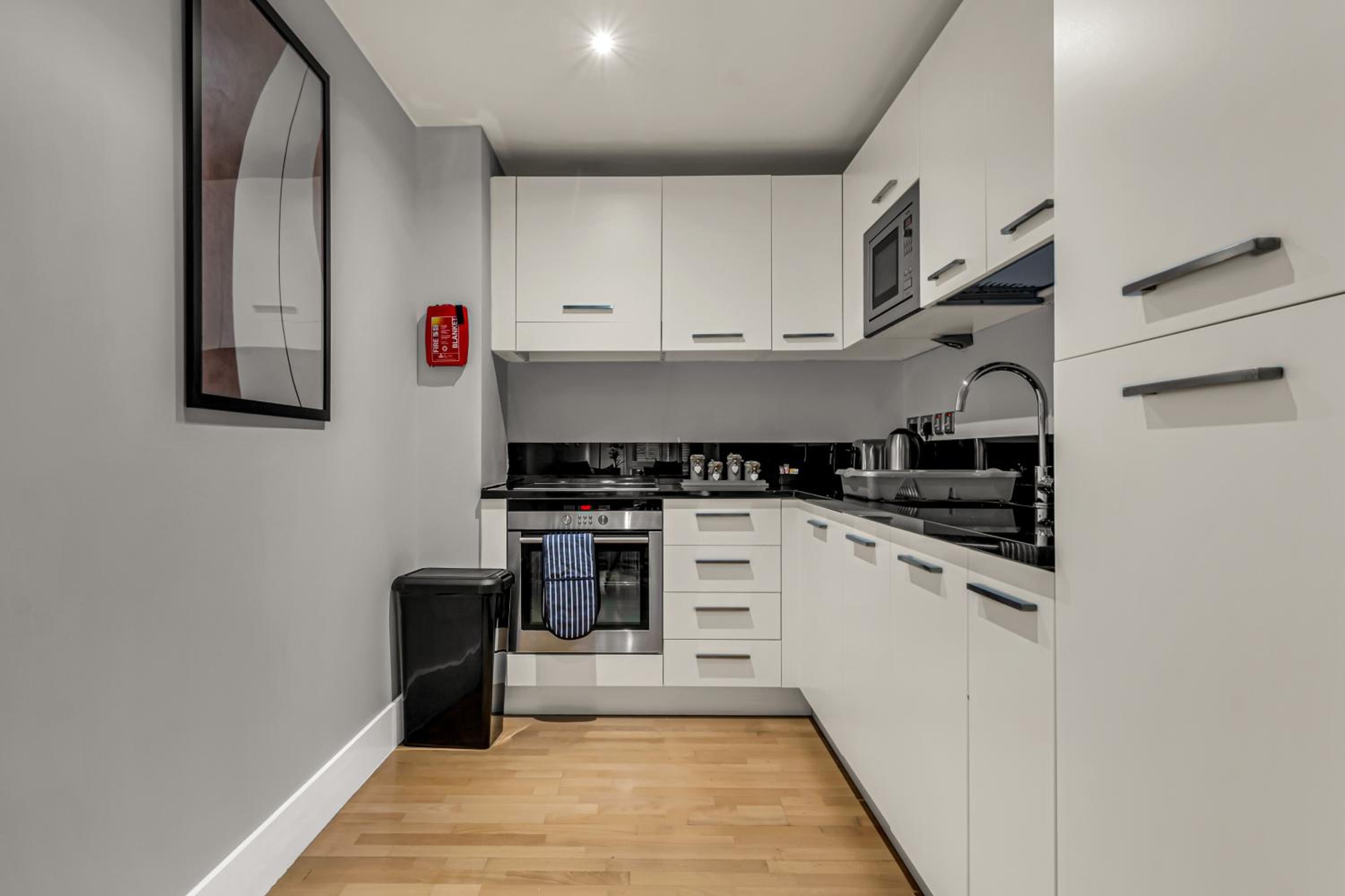 MySquare One Bedroom Serviced Apartment near St Paul's Blackfriars