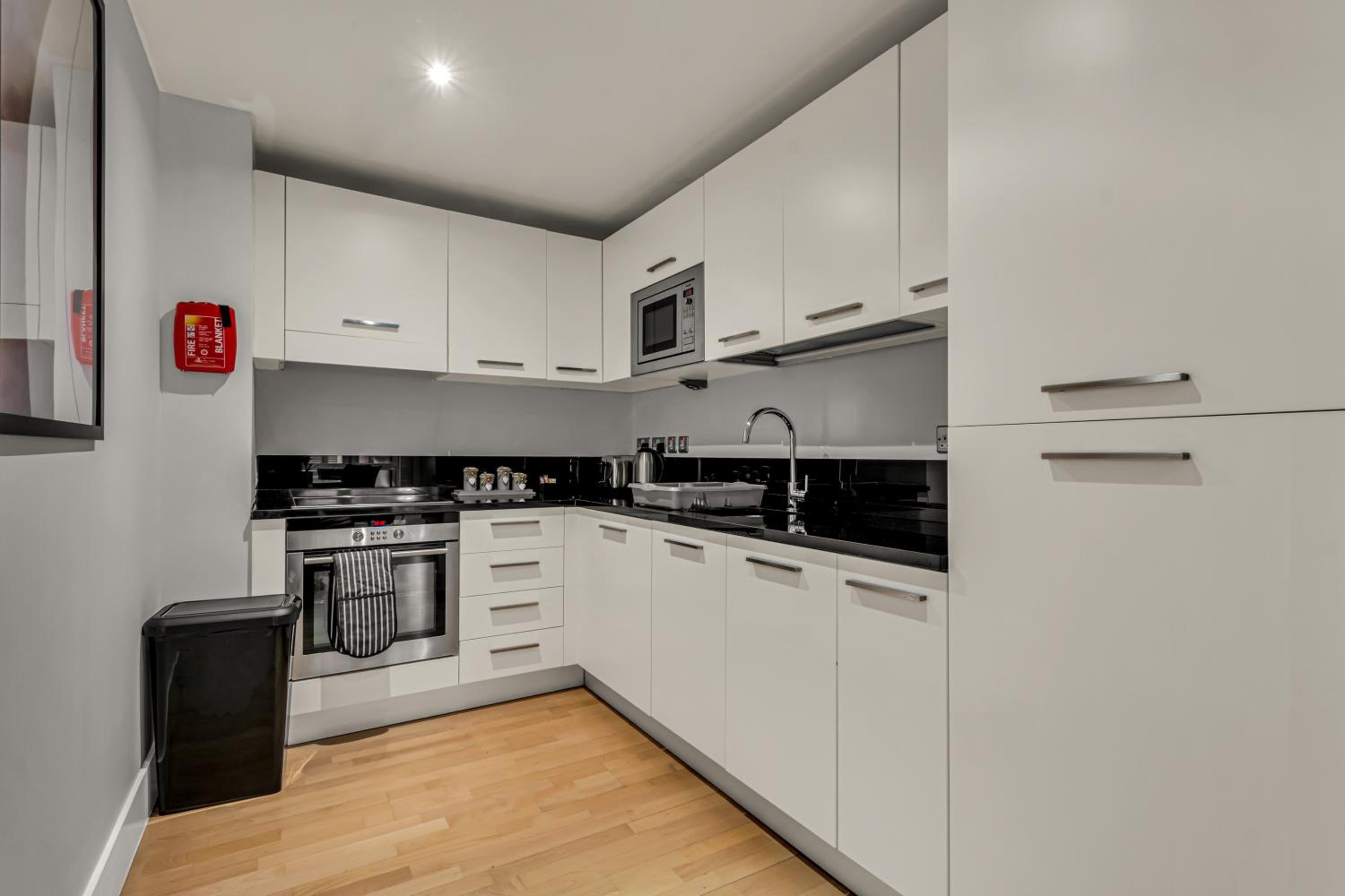 MySquare One Bedroom Serviced Apartment near St Paul's Blackfriars