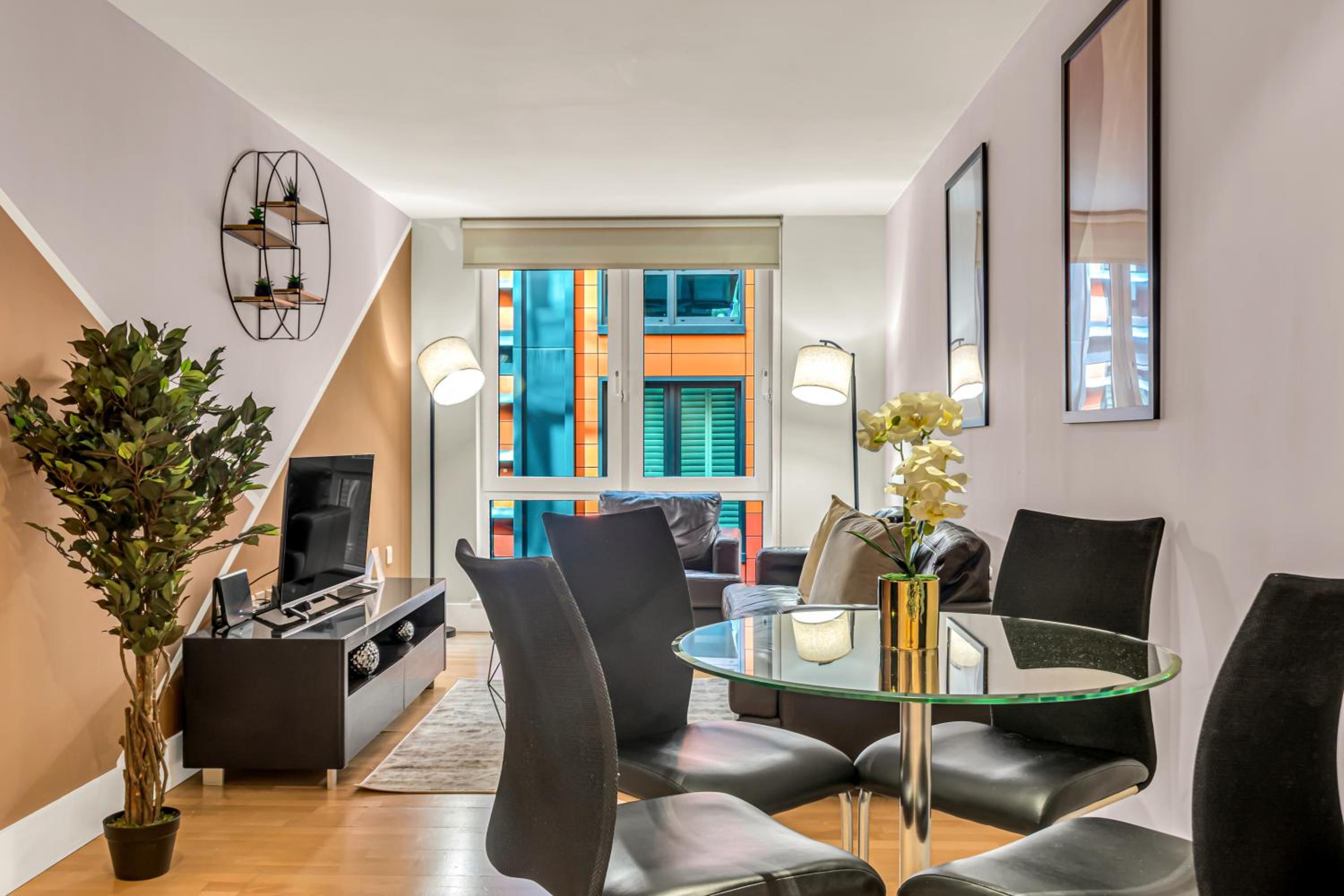 MySquare One Bedroom Serviced Apartment near St Paul's Blackfriars