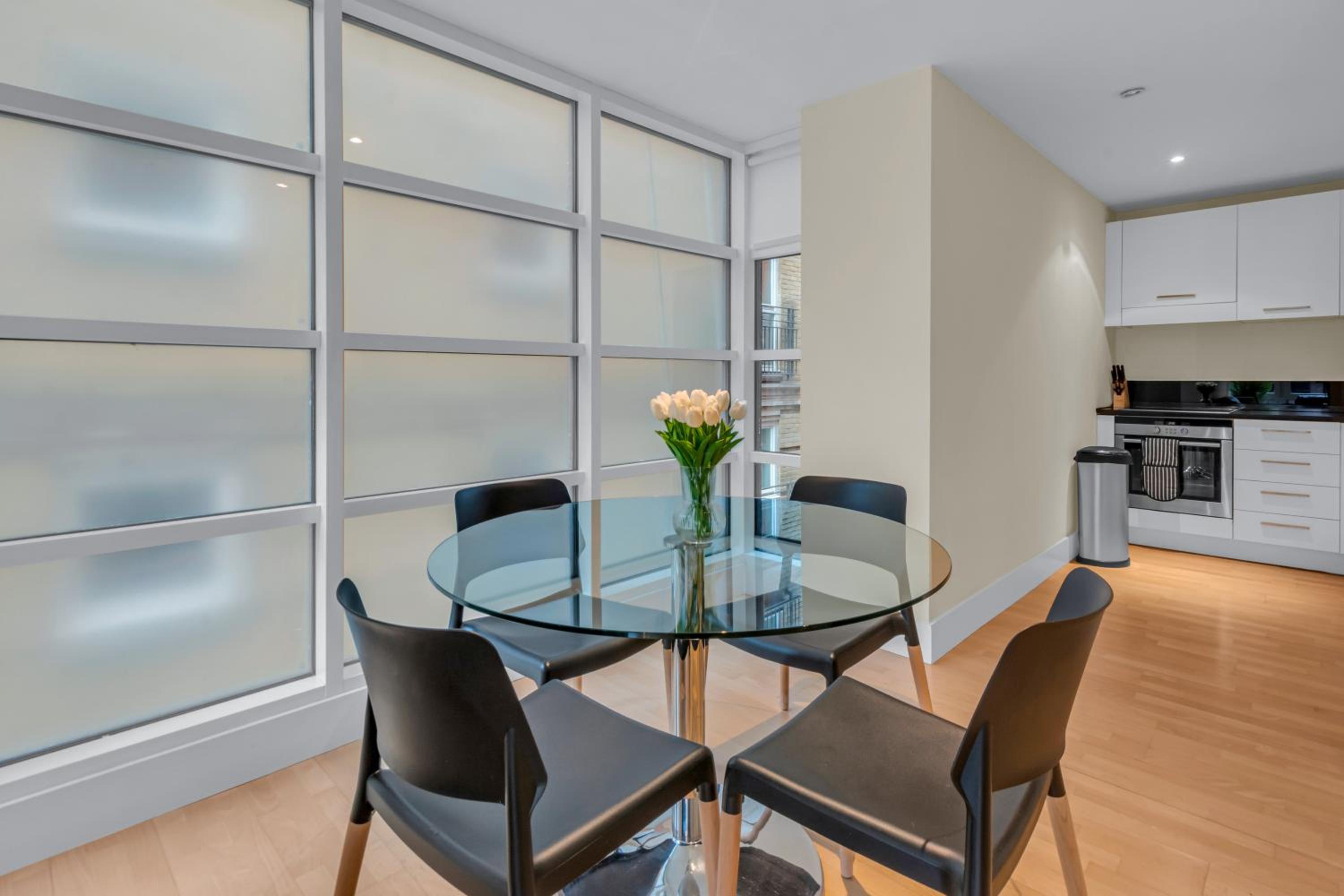 MySquare One Bedroom Serviced Apartment near St Paul's Blackfriars