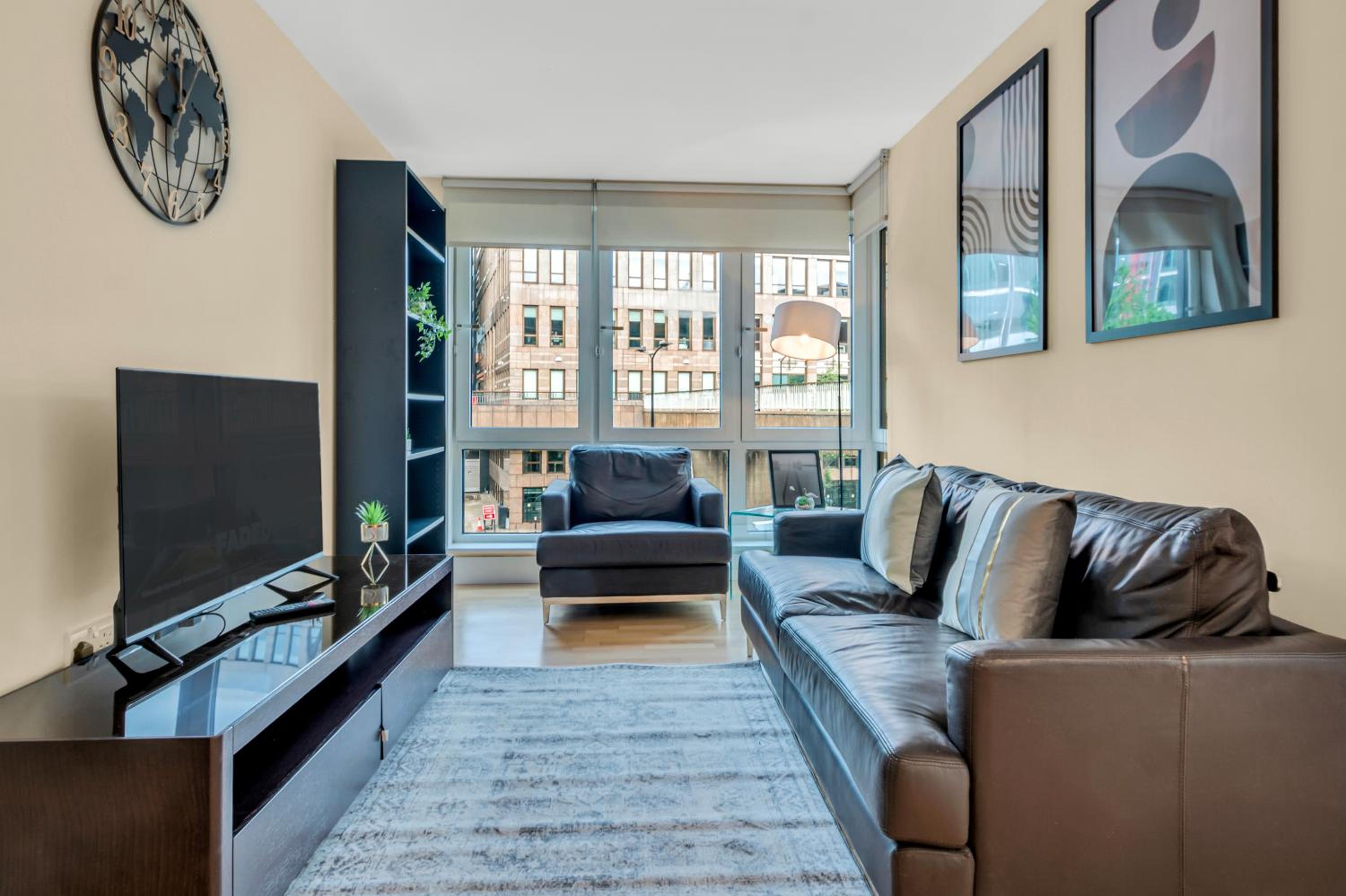 MySquare One Bedroom Serviced Apartment near St Paul's Blackfriars