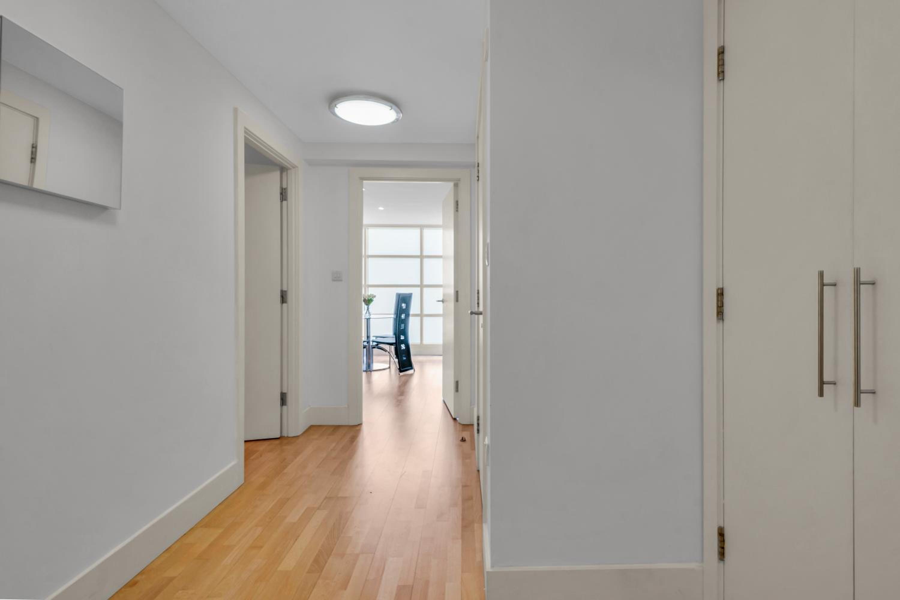 MySquare One Bedroom Serviced Apartment near St Paul's Blackfriars