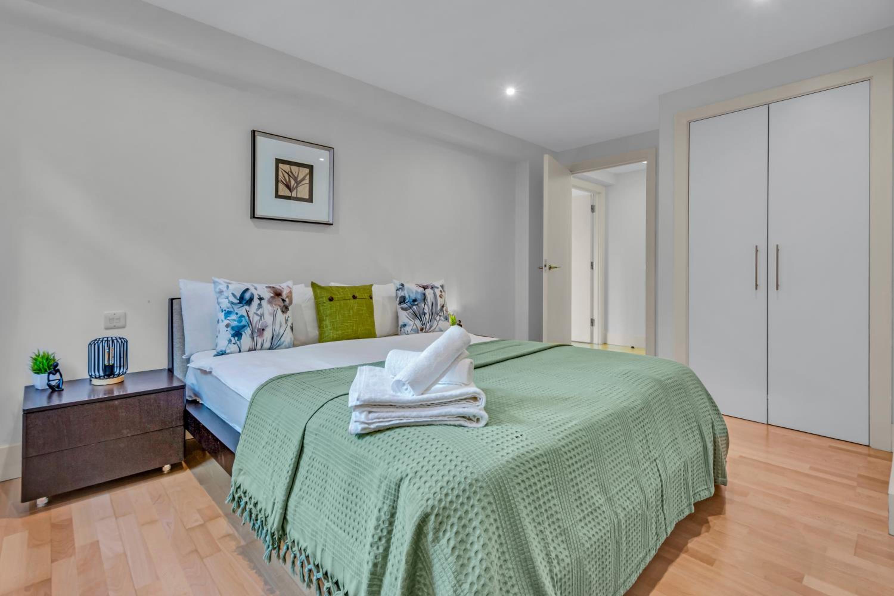 MySquare One Bedroom Serviced Apartment near St Paul's Blackfriars