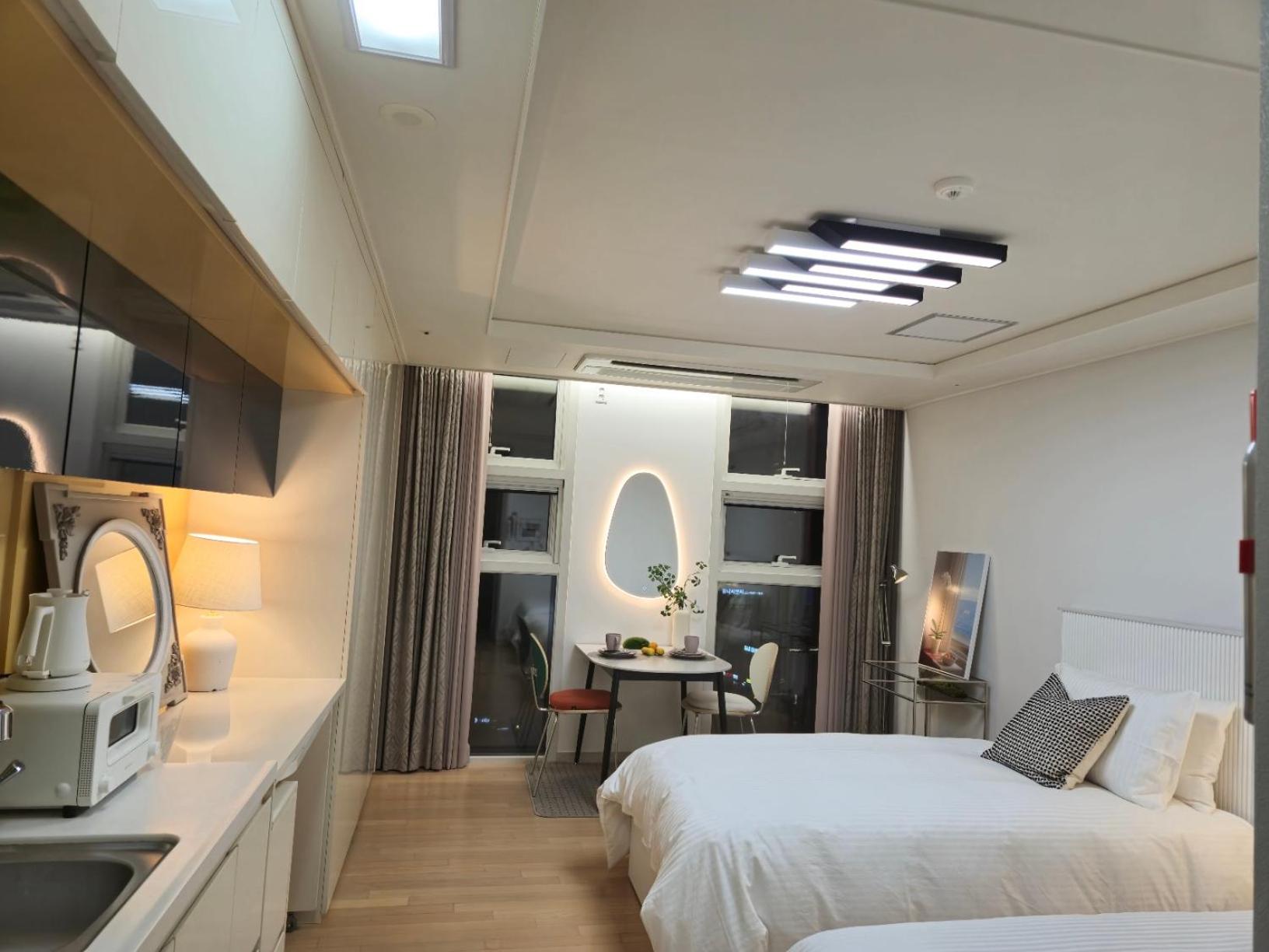 Sunshine house