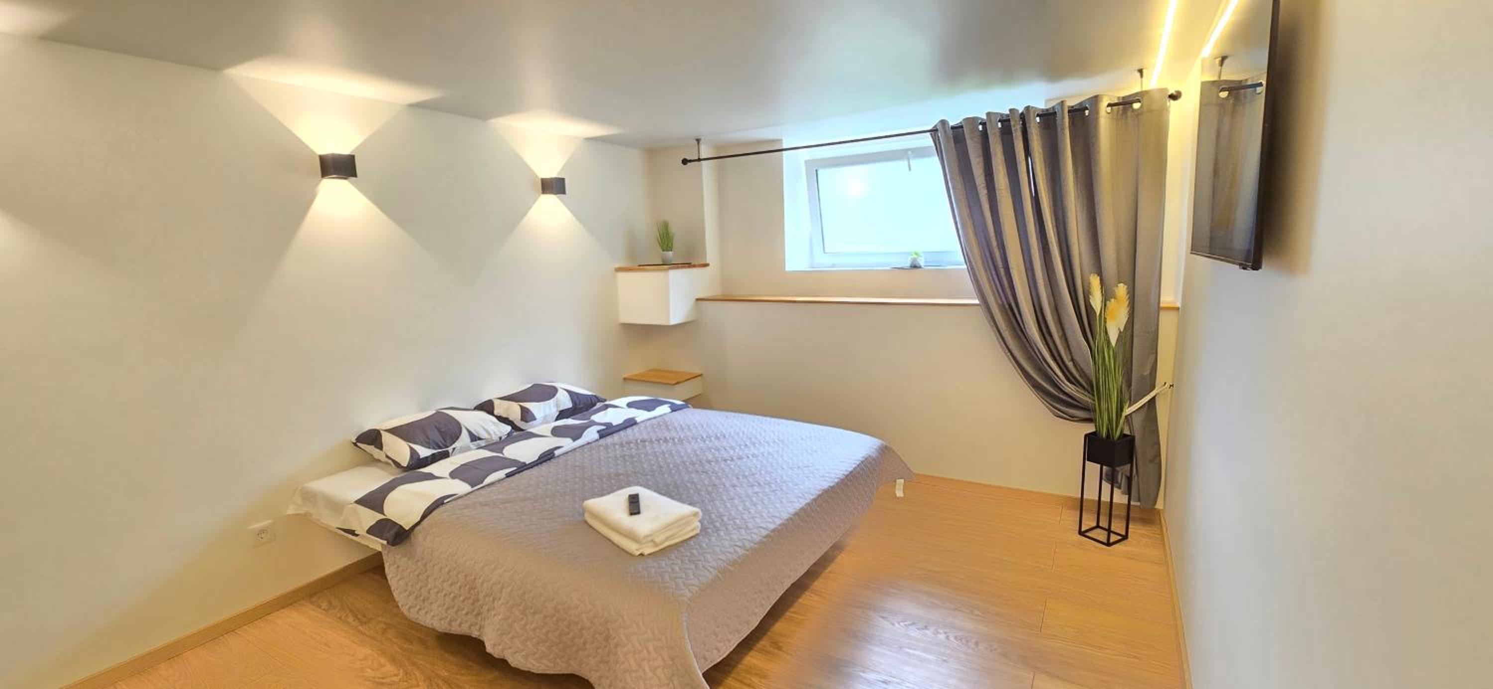 T8 Studio apartment