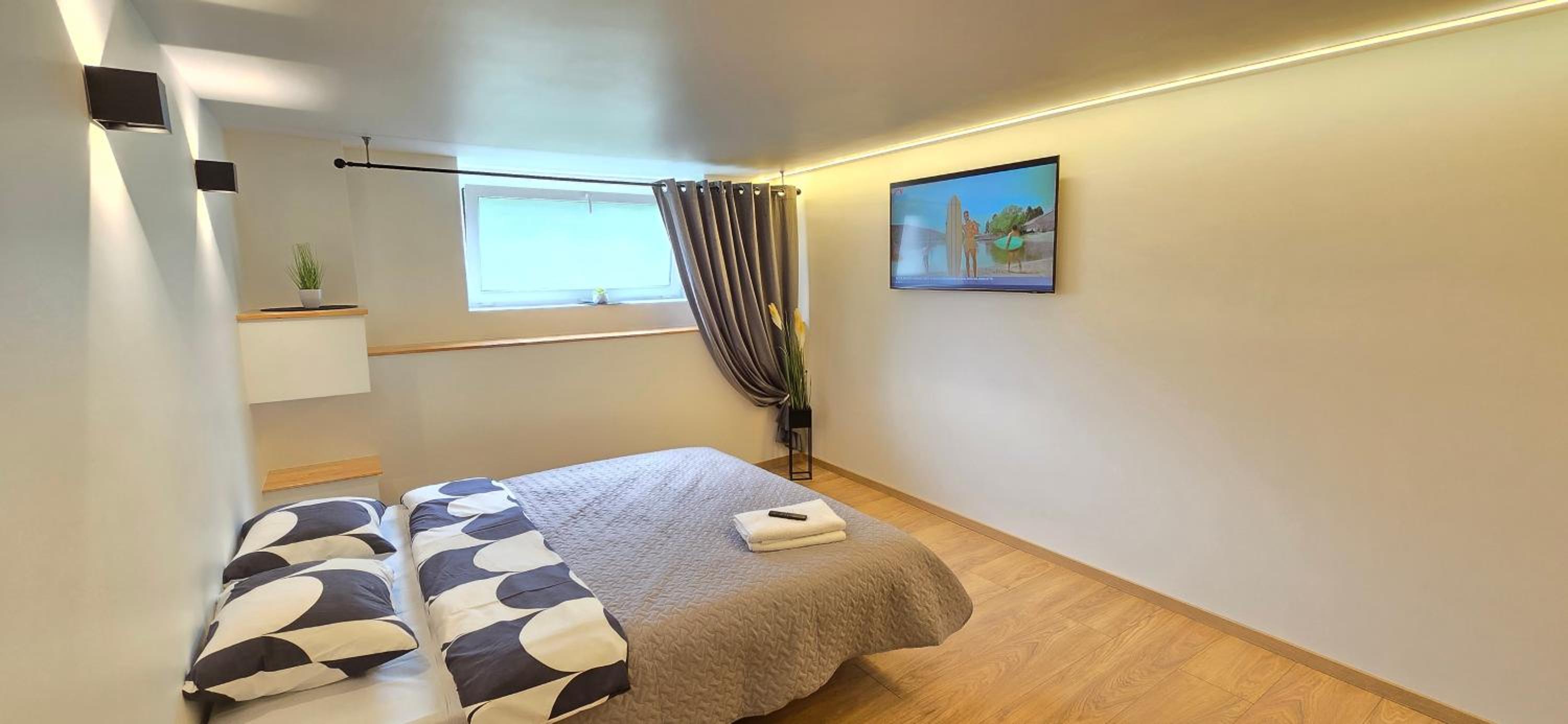 T8 Studio apartment